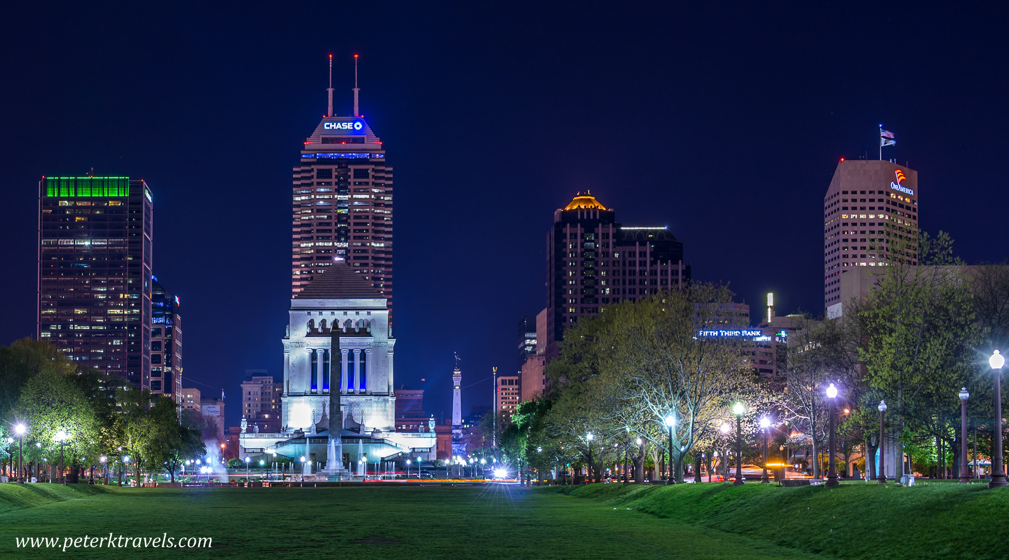 Indianapolis Skyline, Local photos, Architectural beauty, Travel blog, 2000x1110 HD Desktop