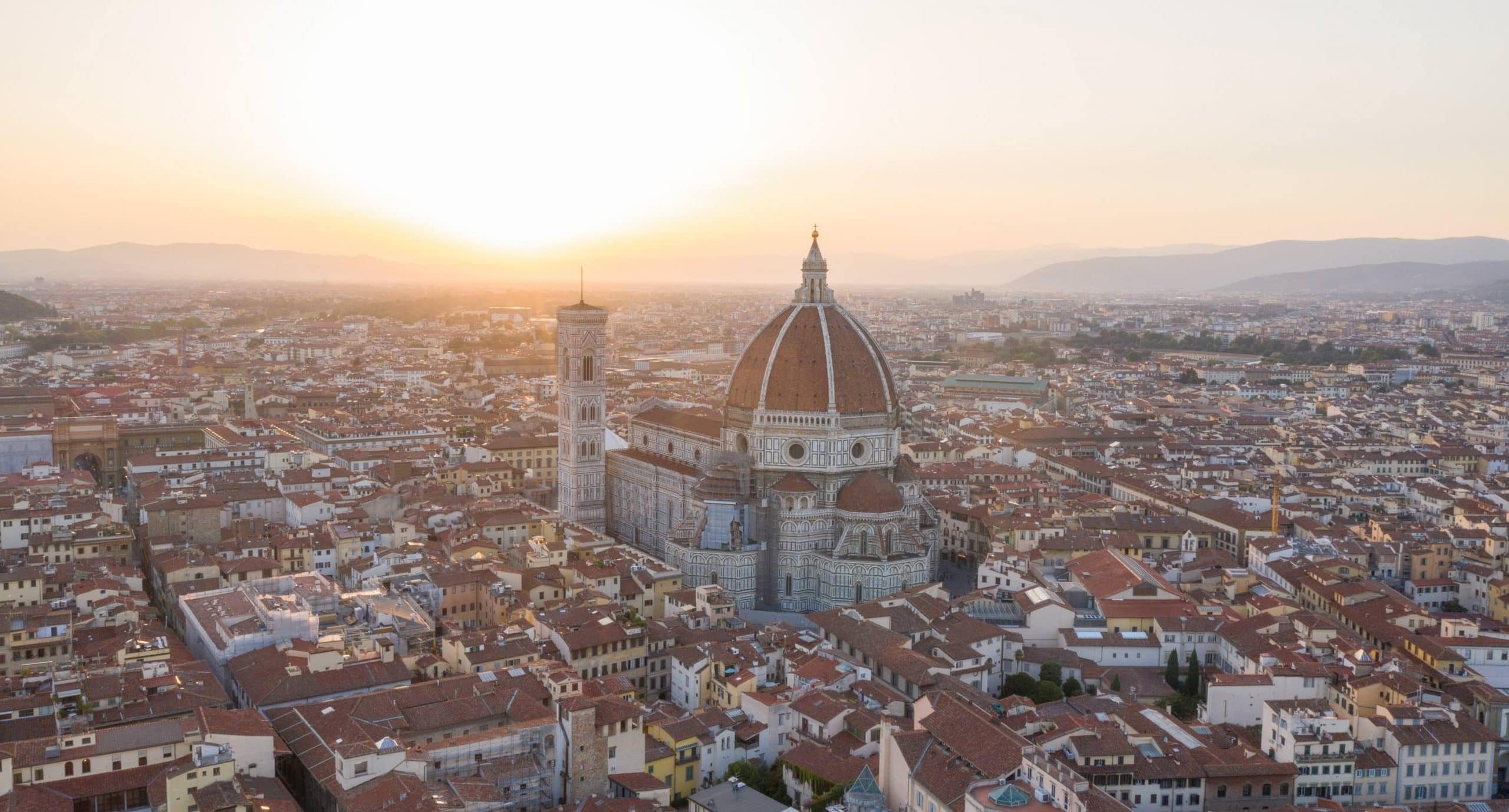 Luxury venues in Florence, Elopement destinations, Romantic atmosphere, Intimate weddings, 2560x1380 HD Desktop