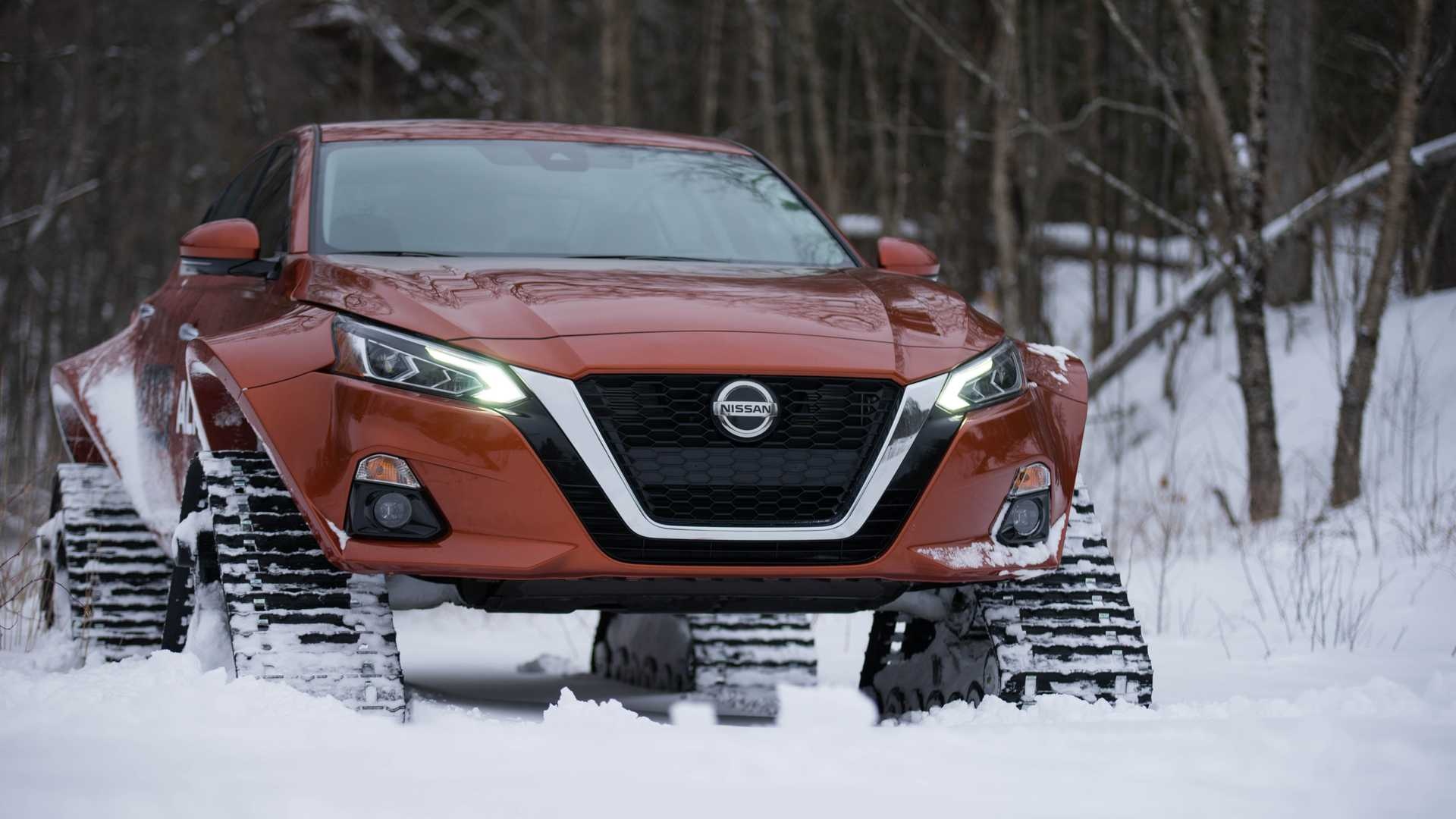 Nissan Altima, TE-AWD model, All-terrain capability, Versatile sedan, 1920x1080 Full HD Desktop