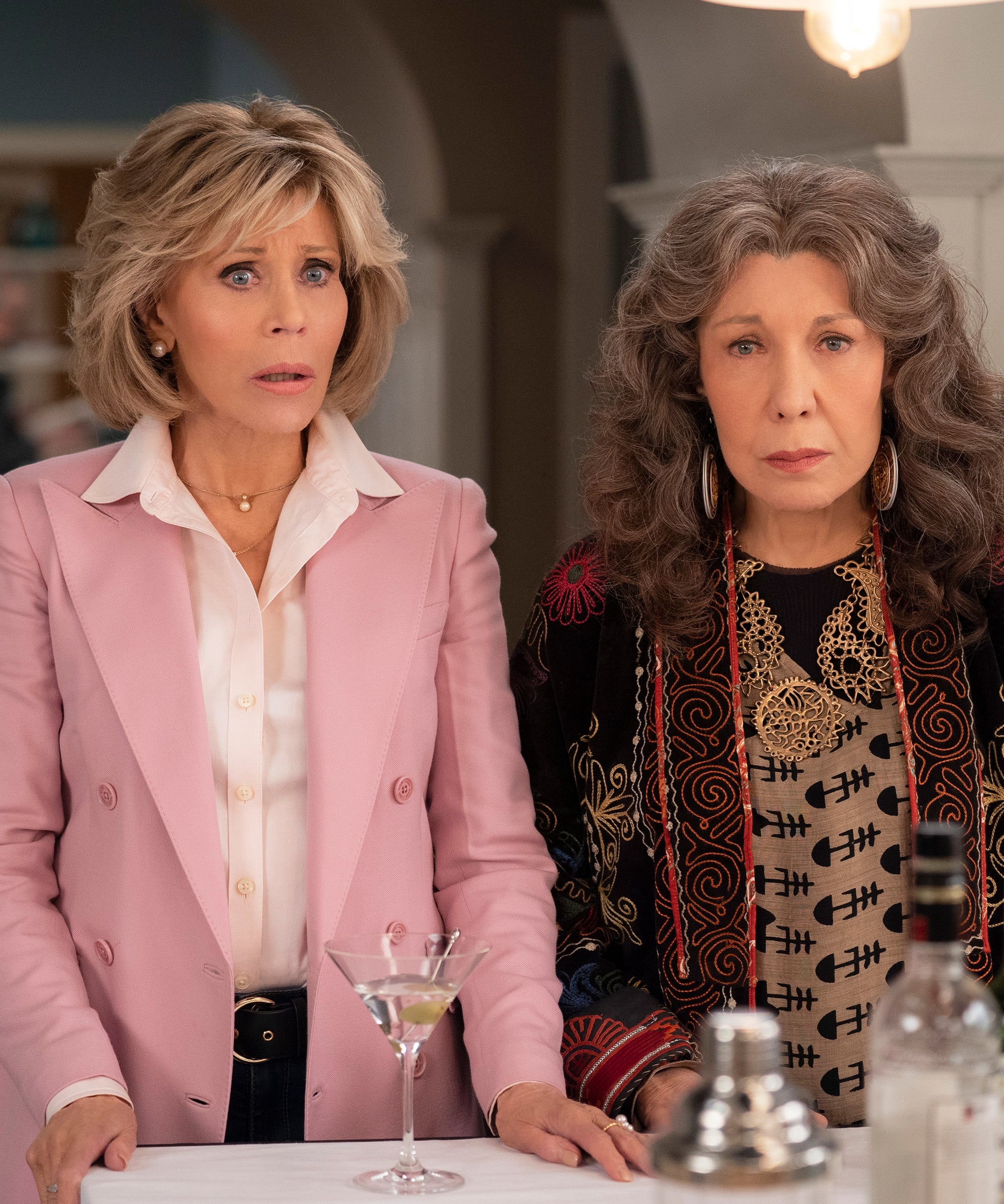 Grace and Frankie finale, Plot twist, Last season, Unexpected turn, 2000x2400 HD Phone