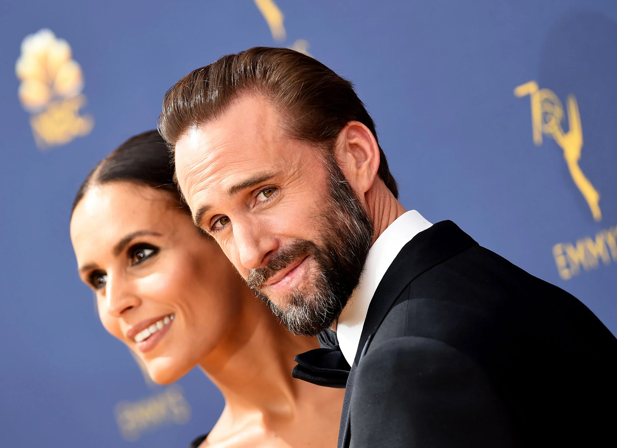 Joseph Fiennes, Wife won't watch, Handmaid's Tale, Celebrity relationships, 2000x1460 HD Desktop