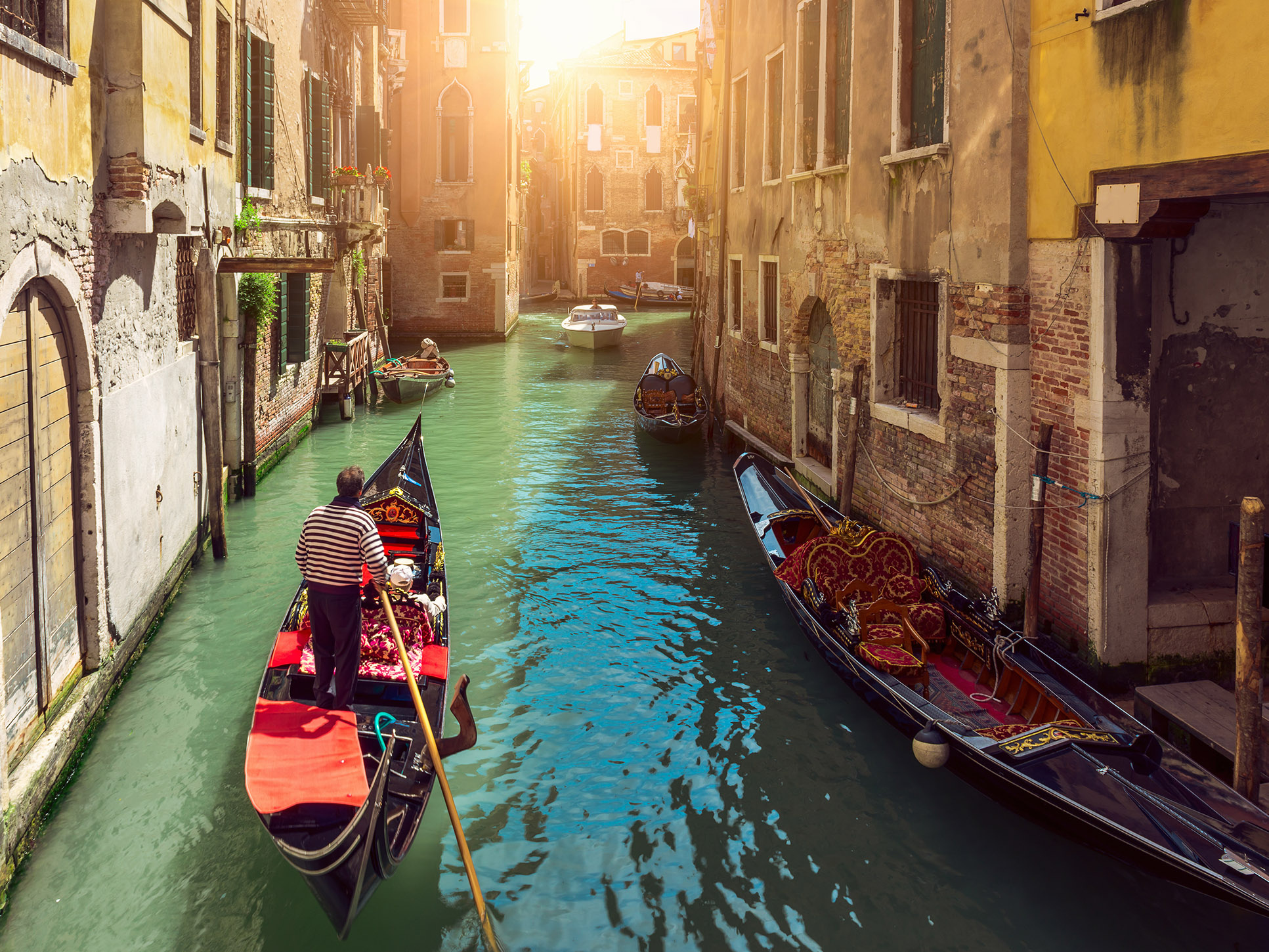 Venetian gondola, Historical significance, Venice tradition, Iconic boat, 1940x1450 HD Desktop