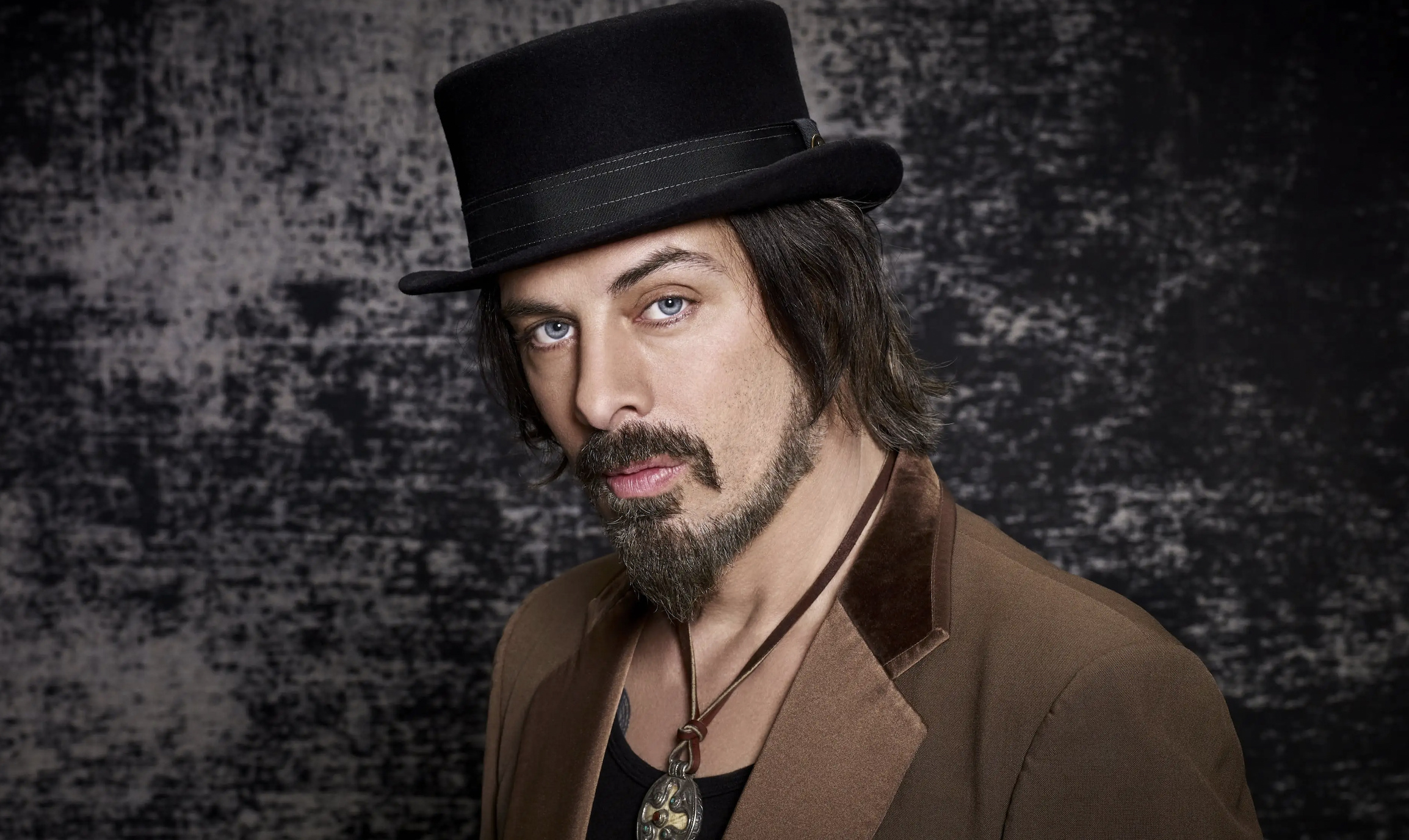 Richie Kotzen, The Coyote The Siren, Wild rockstar, Iconic live concert, 2310x1380 HD Desktop