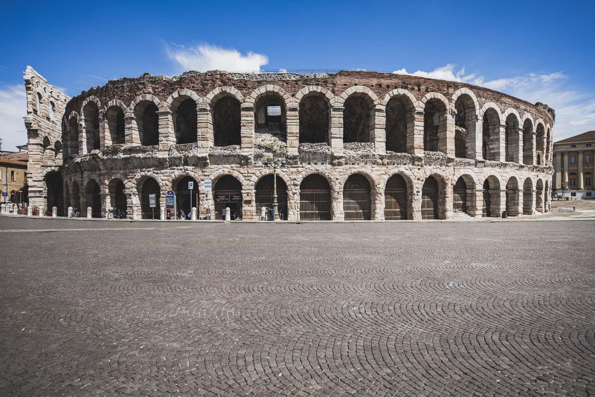 Architectural wonder, Open-air amphitheater, Historic site, Cultural venue, 1920x1280 HD Desktop