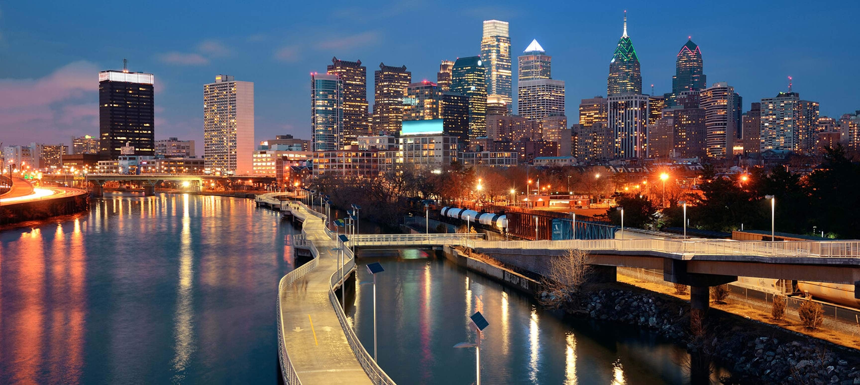 Philly Skyline, Travels, Top hotels in Philadelphia, Marriott, 3460x1550 Dual Screen Desktop