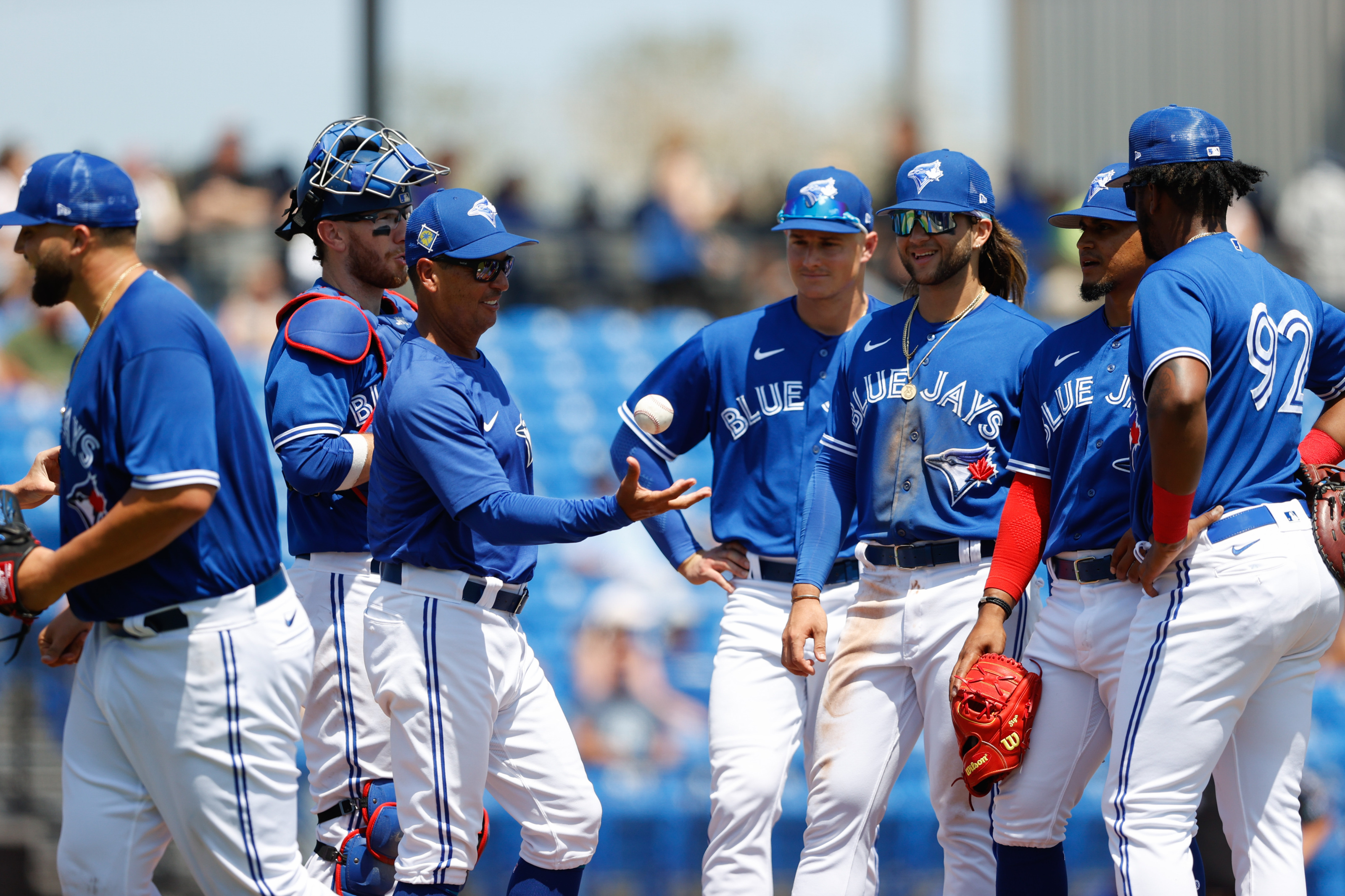 Toronto Blue Jays, Mistake avoidance, Strong roster, Big year, 3200x2140 HD Desktop