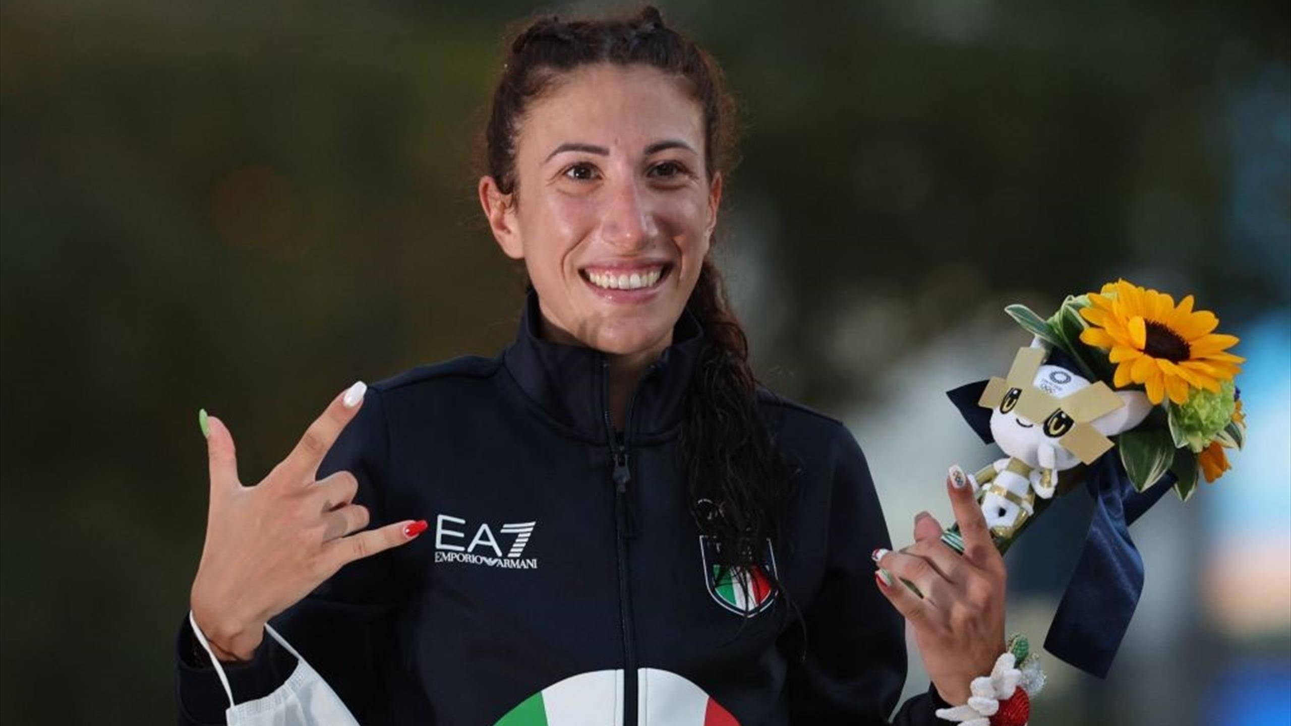 Antonella Palmisano, Italian race walker, 2560x1440 HD Desktop