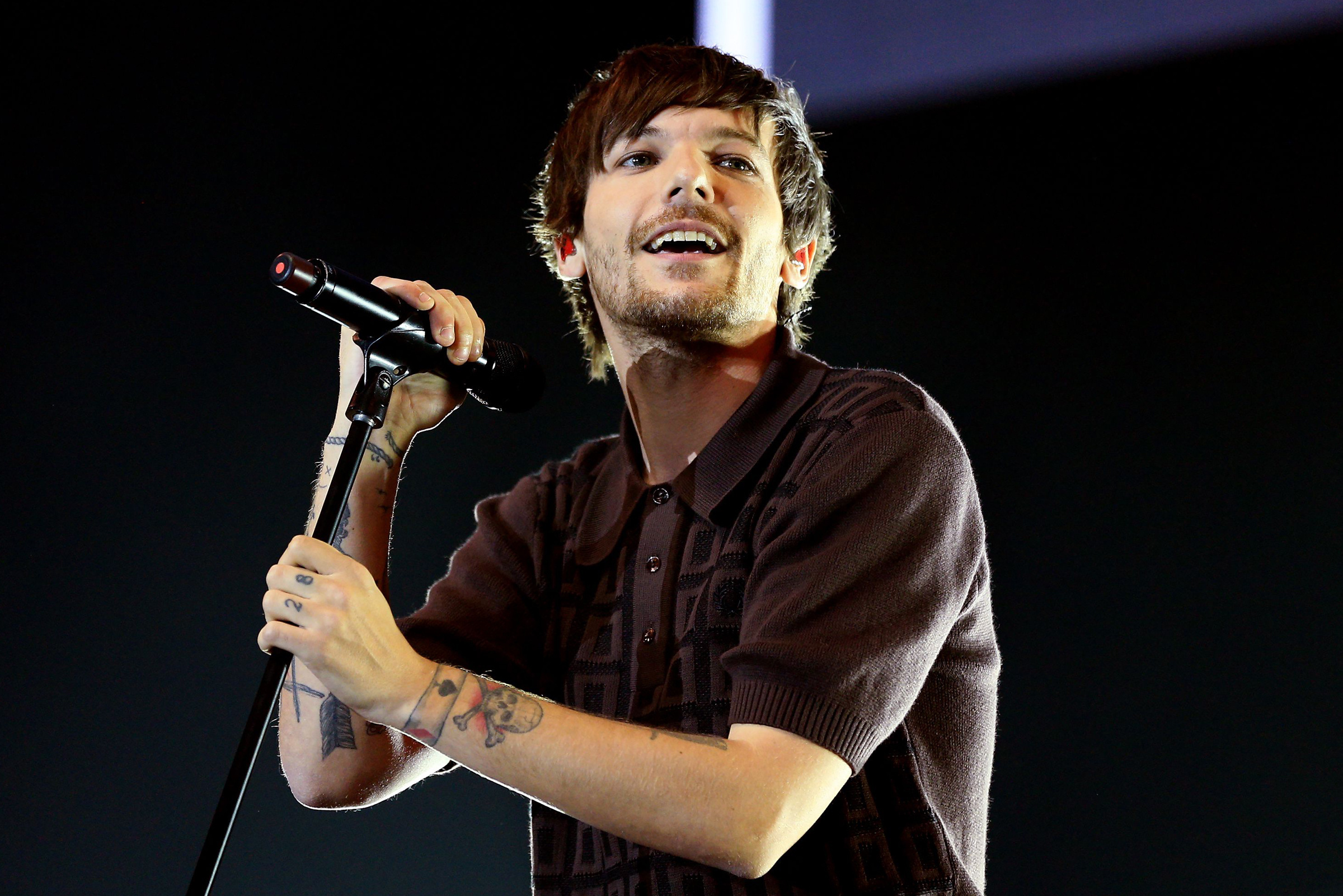 Rolling Stone interview, Favorite decade moments, Louis Tomlinson music, 2400x1610 HD Desktop