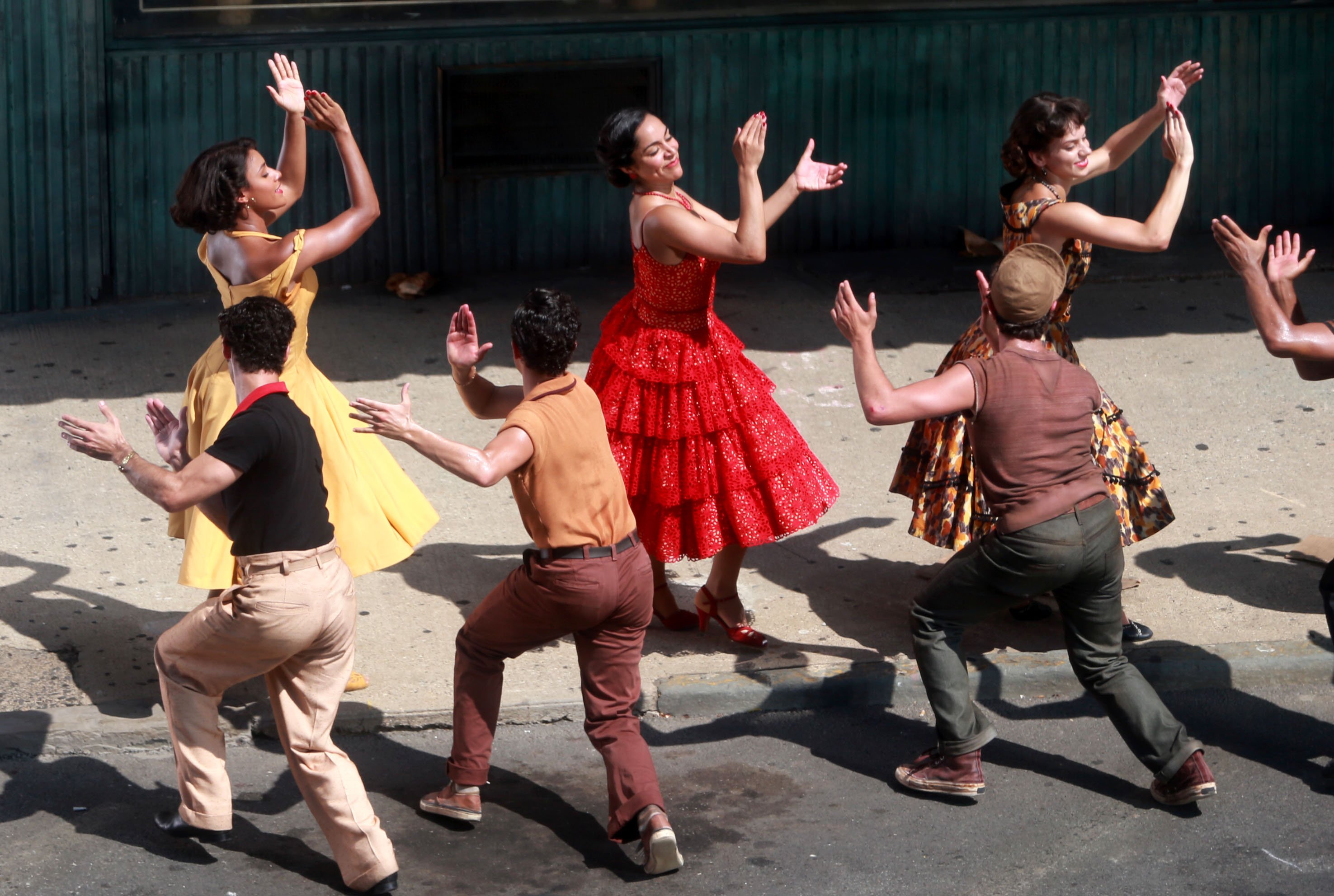 West Side Story, Rachel Zegler, Spielberg's adaptation, Delayed release, 2960x1990 HD Desktop