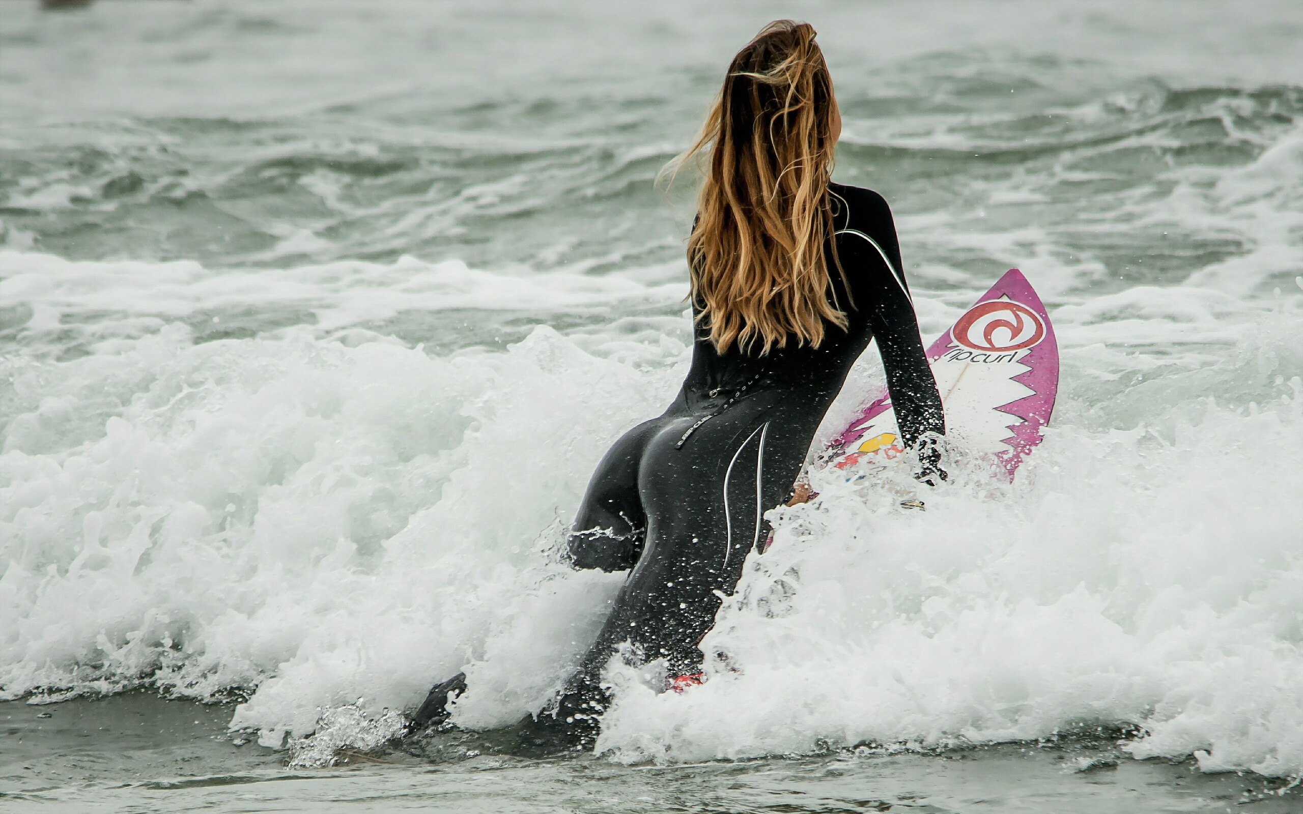 Girl Surfing, Surfer Suit, Free Pictures, Fonwall, 2560x1600 HD Desktop