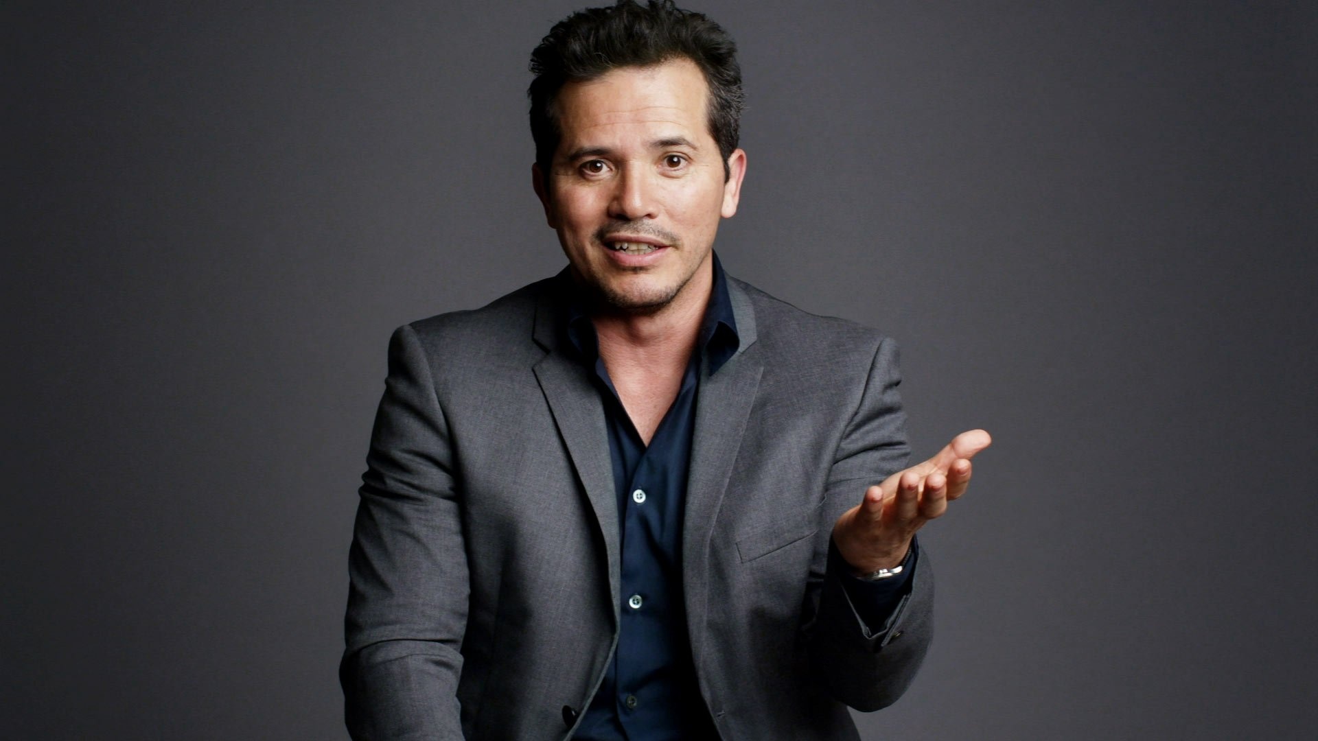 John Leguizamo, Actor wallpapers, Versatile performer, Stage and screen, 1920x1080 Full HD Desktop