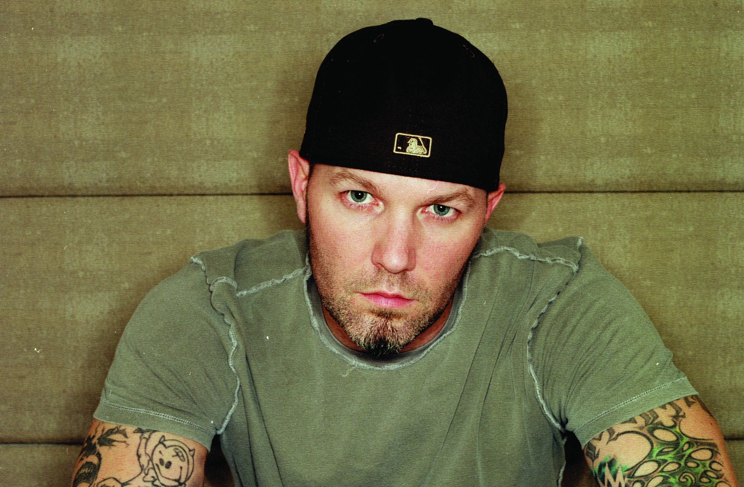 Limp Bizkit, Drama surrounding Fred Durst, Notable wallpaper, Fred Durst's image, 2410x1580 HD Desktop