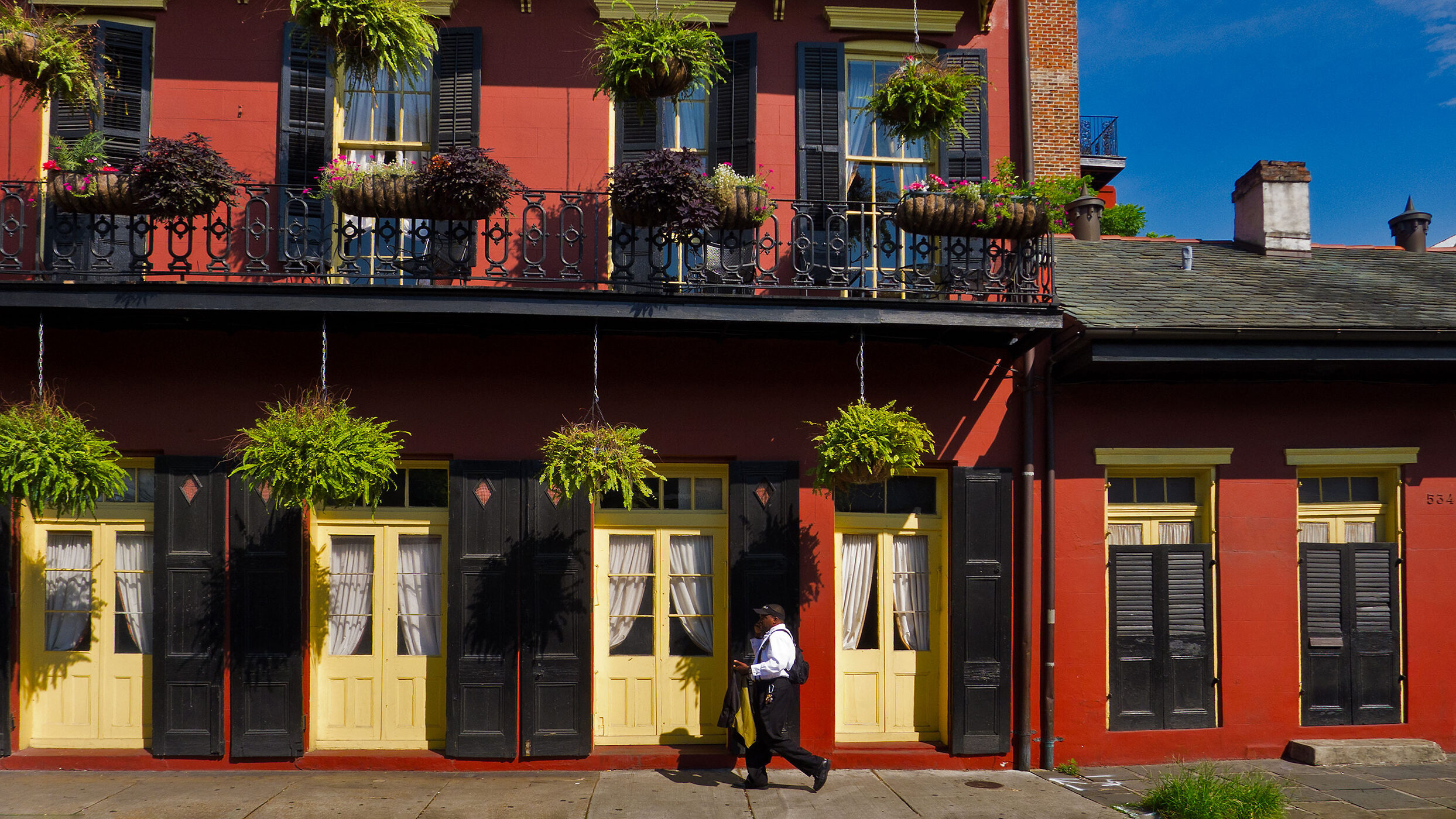 French Quarter, New Orleans, Best attractions, Vibrant atmosphere, 2490x1400 HD Desktop