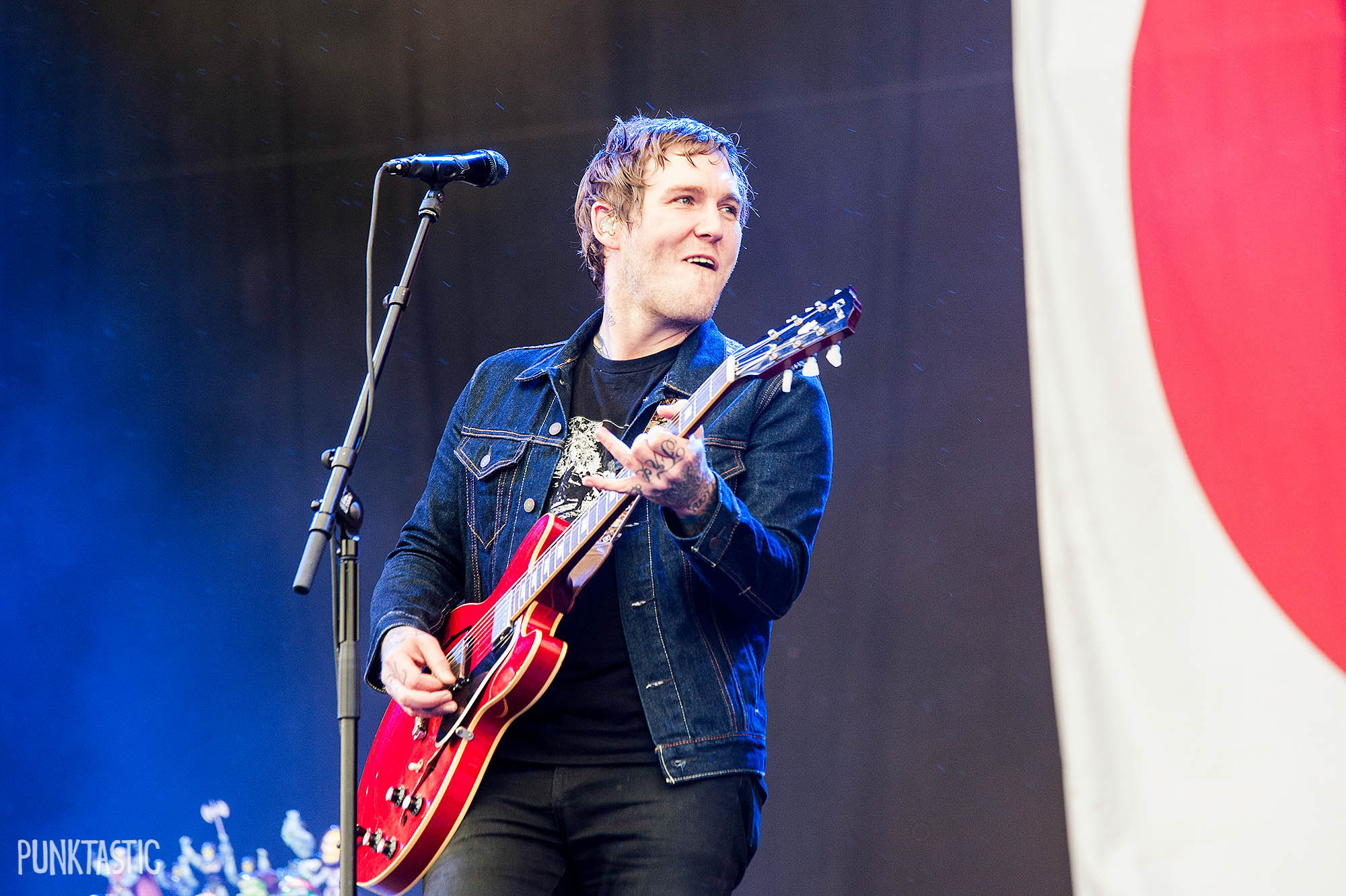 Reading festival, Sunday performance, Against Me, Gaslight Anthem collaboration, 2000x1340 HD Desktop