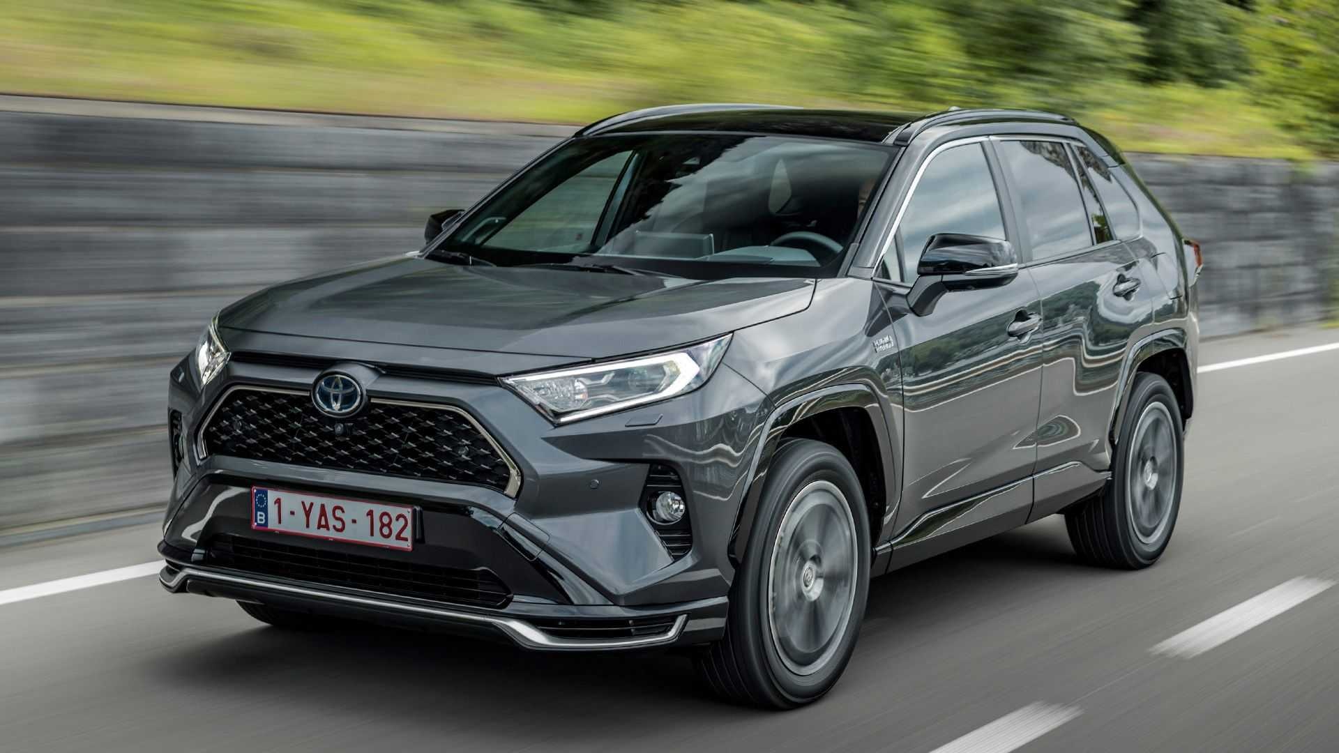 Toyota RAV4, Plug-in hybrid, Powerful performance, Eco-friendly efficiency, 1920x1080 Full HD Desktop