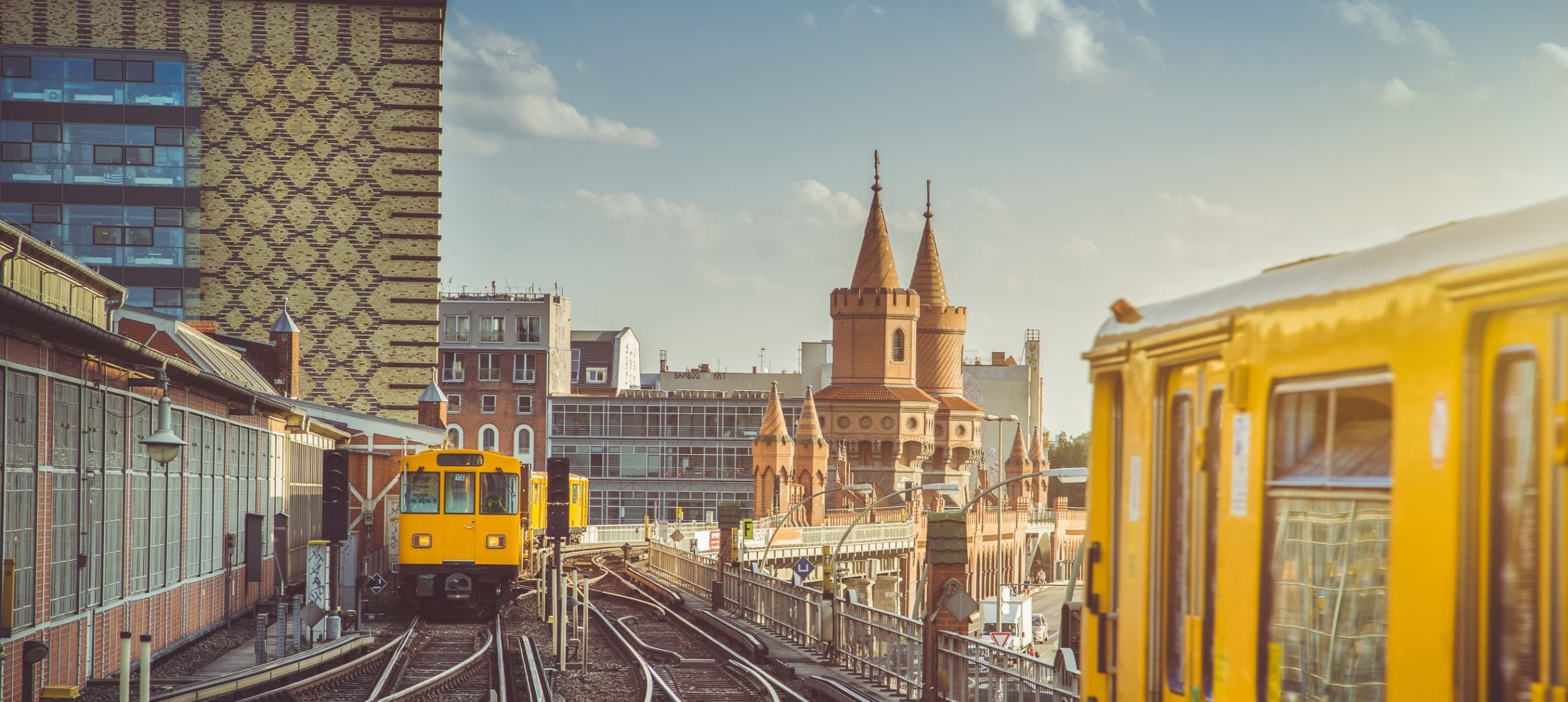 Berlin Commuter Trains, Public Transports Wallpaper, 2560x1150 Dual Screen Desktop