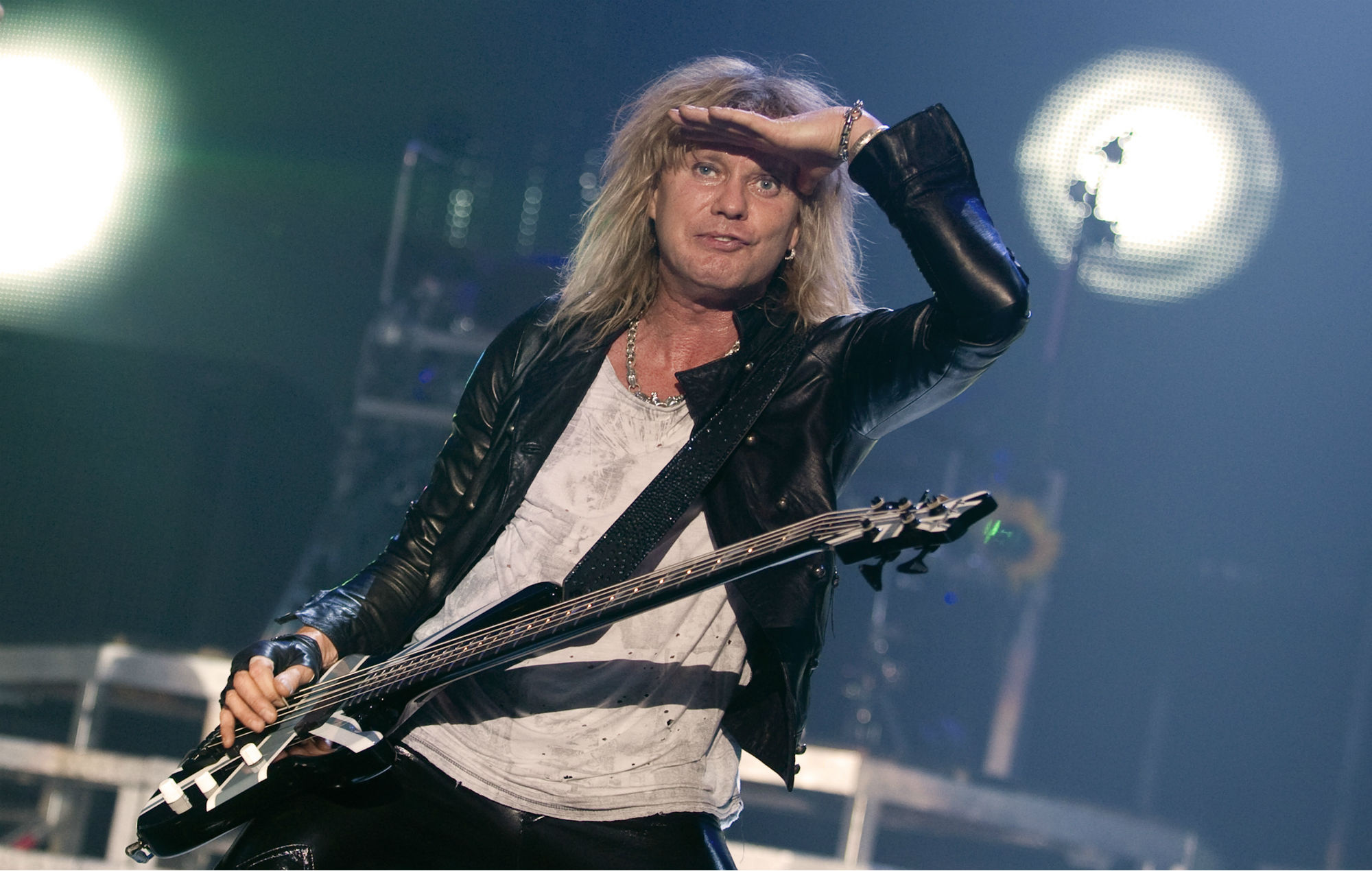 Def Leppard, Exciting announcement, Band news, Music updates, 2000x1270 HD Desktop