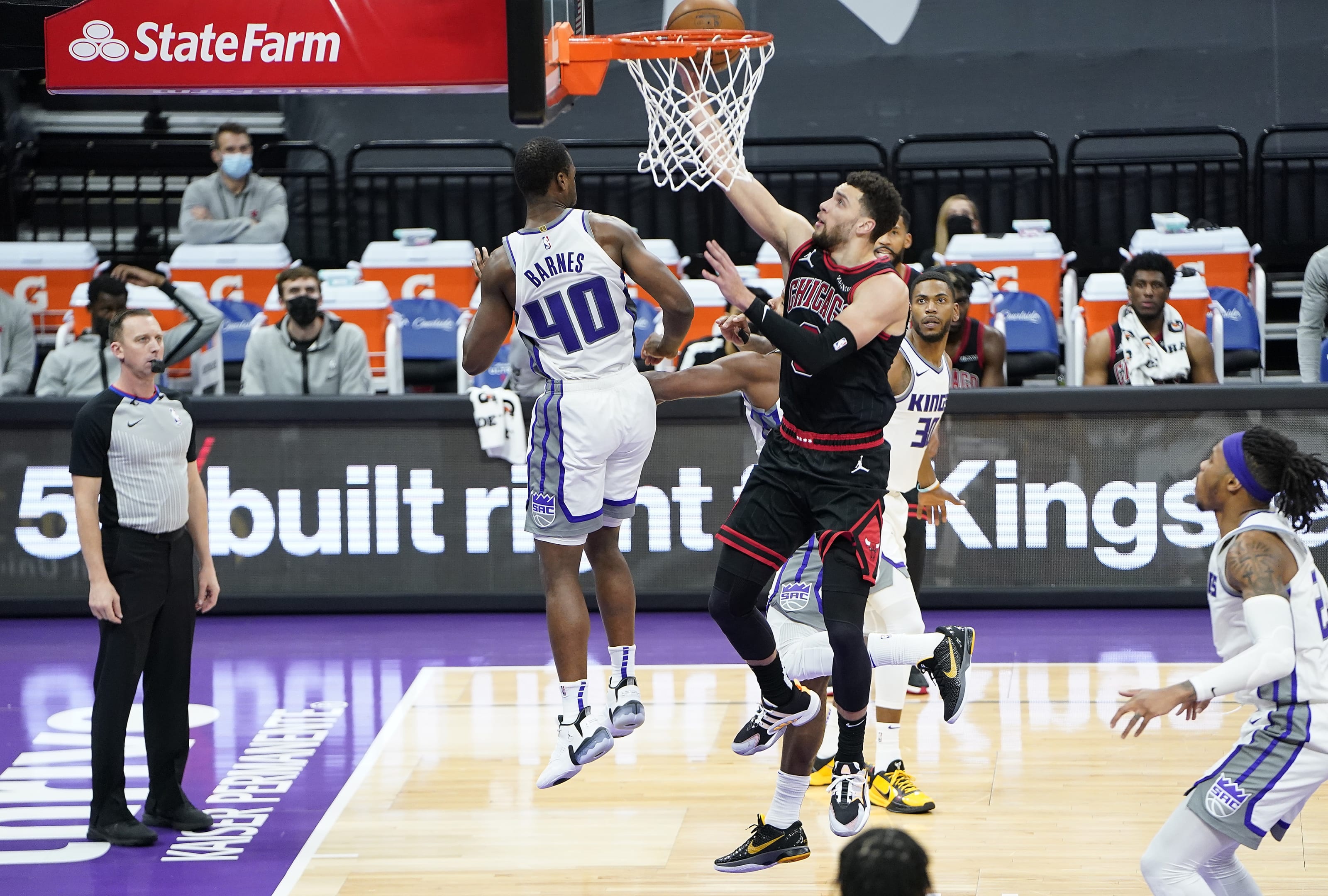 Kings vs Bulls, Zach LaVine Wallpaper, 3200x2160 HD Desktop