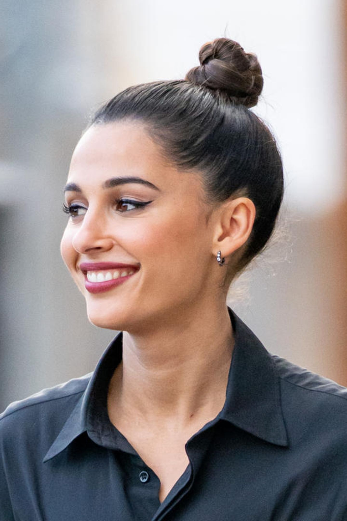 Naomi Scott, Starportrt news bilder, 1440x2170 HD Phone