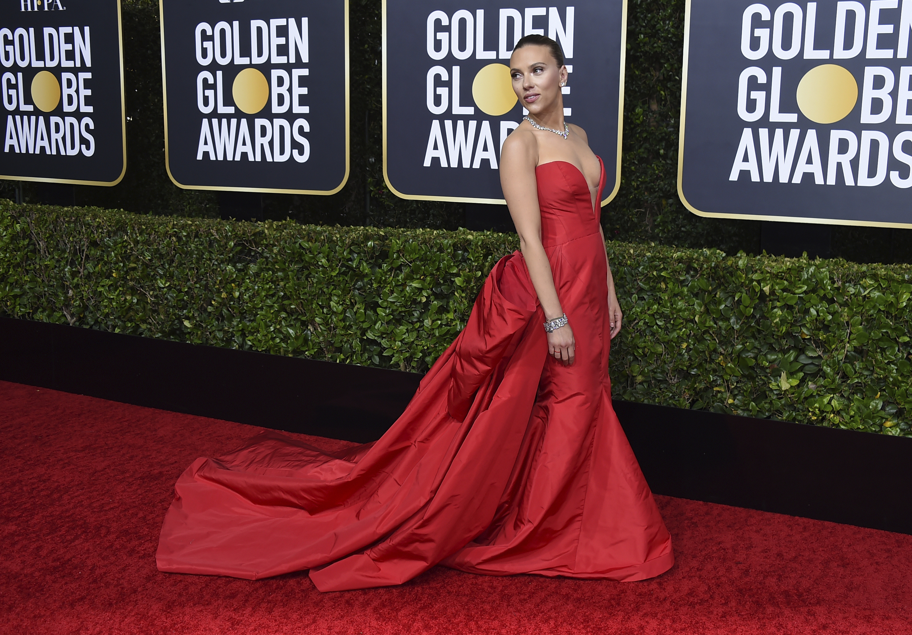 Golden Globes 2020 red carpet, 3000x2090 HD Desktop