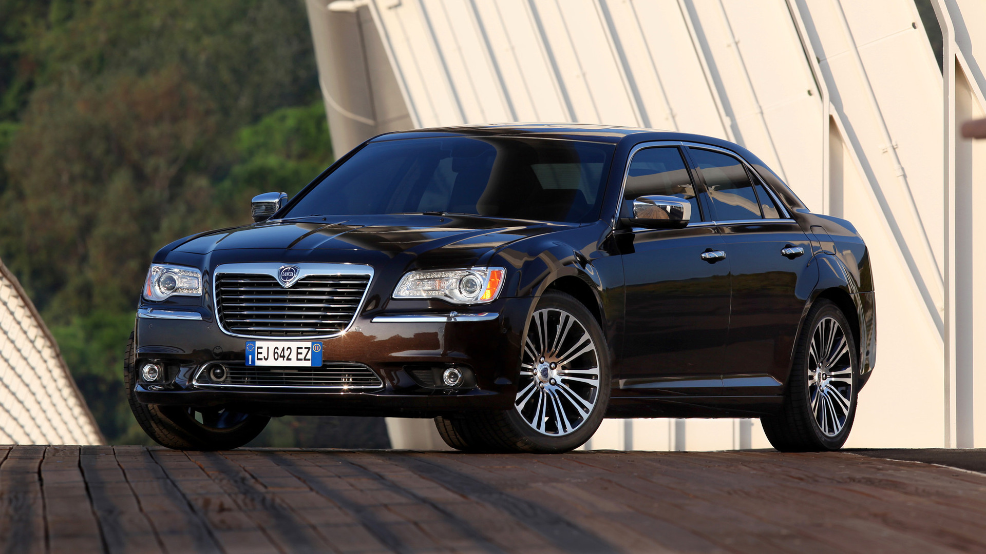 2011 Lancia Thema wallpapers, HD resolution, 1920x1080 Full HD Desktop