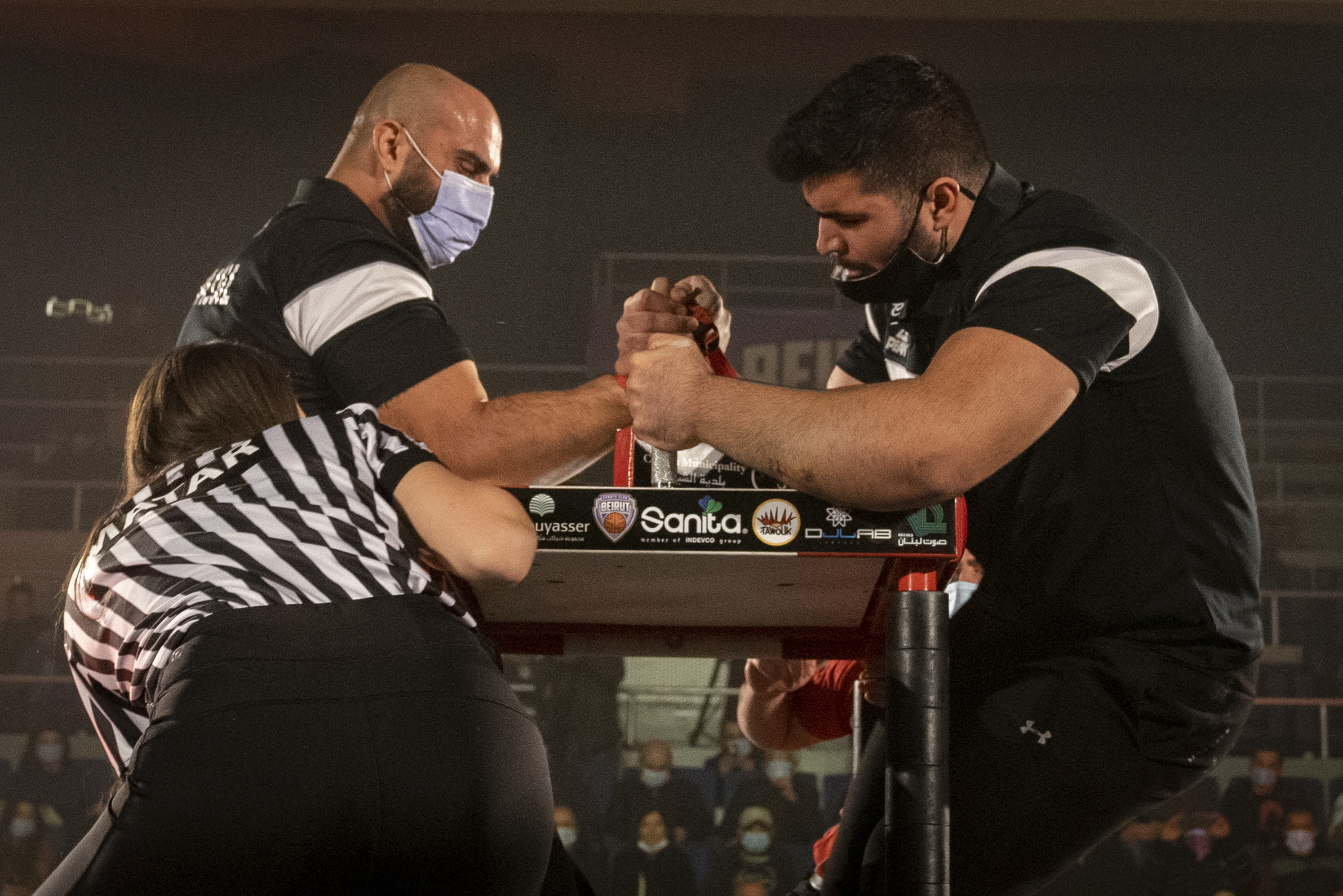 Maroun Bassil vs Michel Saloumi, Arm Wrestling Wallpaper, 2390x1590 HD Desktop