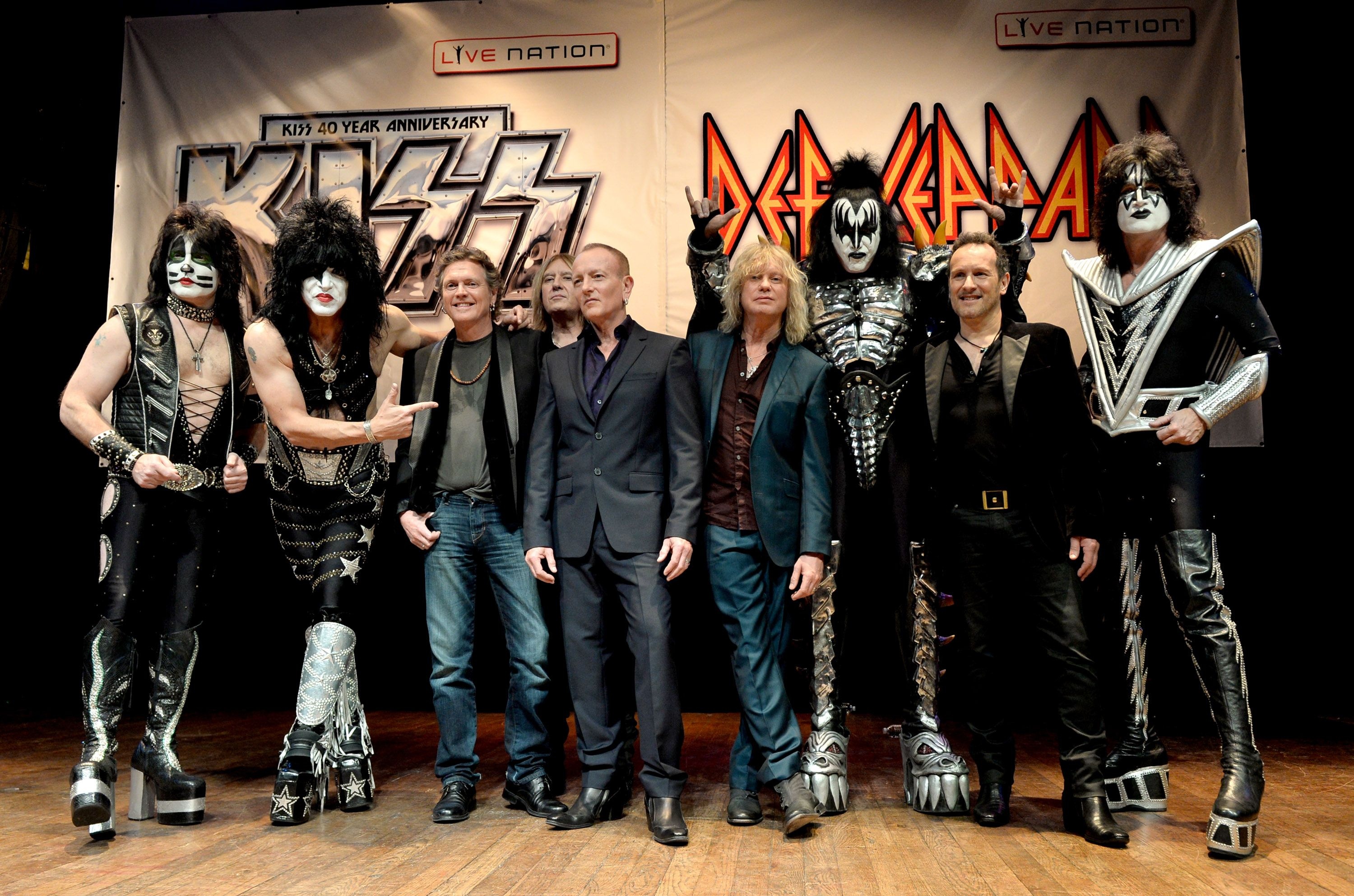 Def Leppard, Captivating wallpapers, Visual representation, Music legends, 3000x1990 HD Desktop