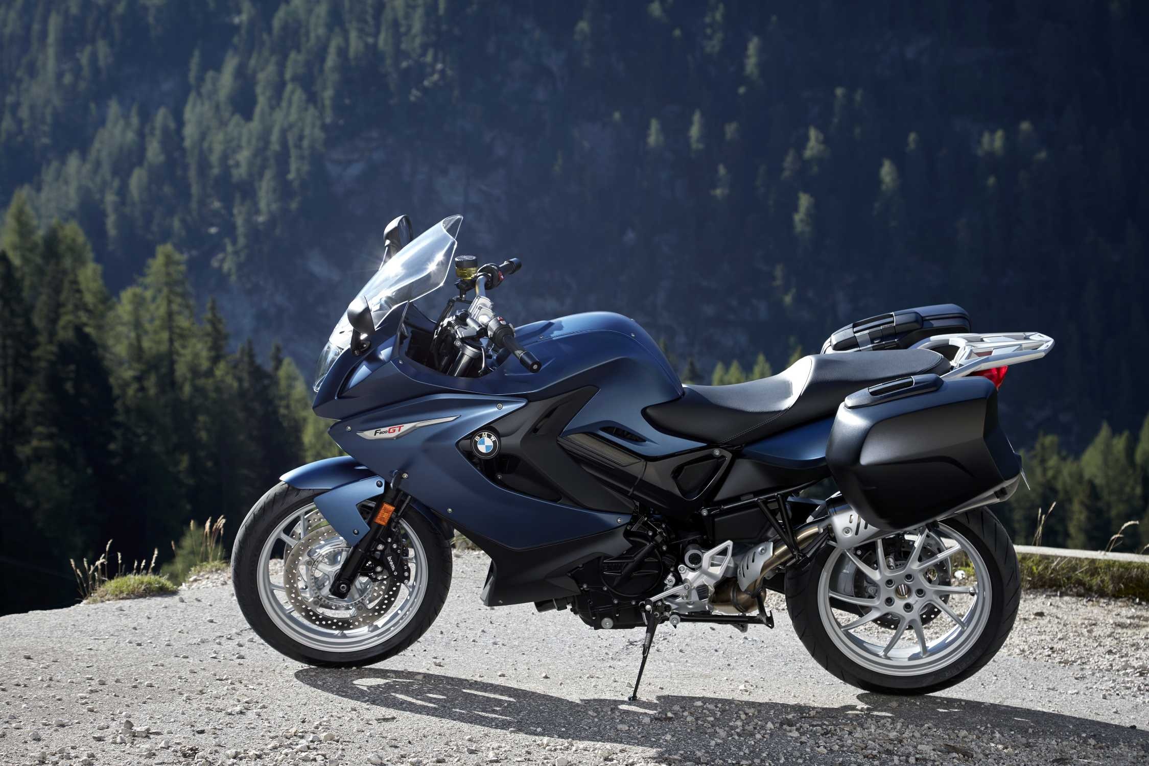 BMW F 800 GT, Sleek design, Sport touring, Versatile, 2250x1500 HD Desktop