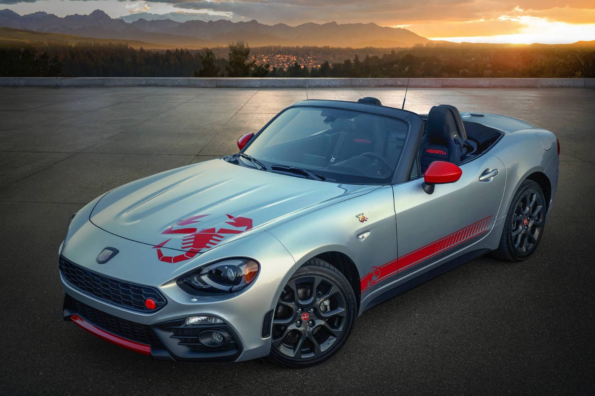 2020 Model, Fiat 124 Spider Wallpaper, 1920x1280 HD Desktop