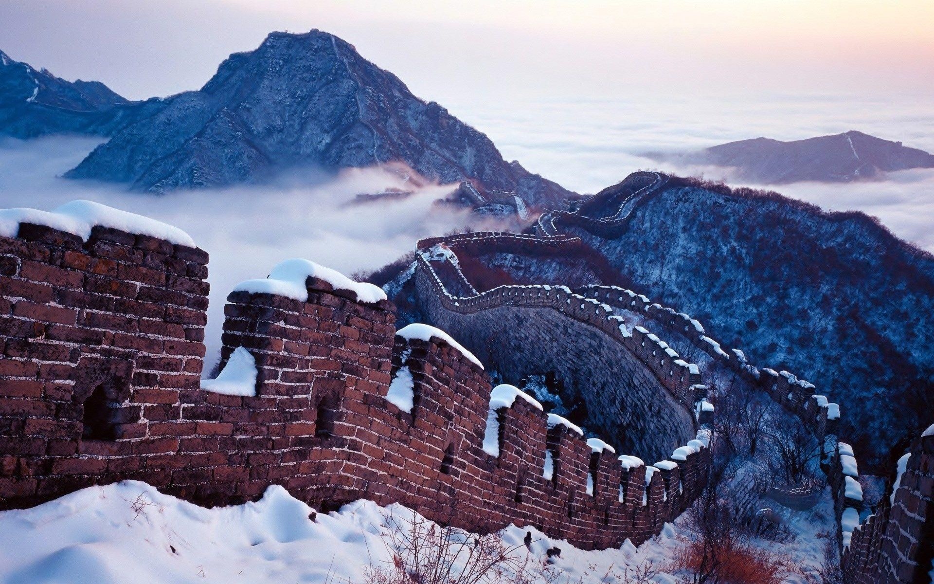 Scenic beauty, Great Wall history, Stunning panorama, Landmark during Corona, 1920x1200 HD Desktop