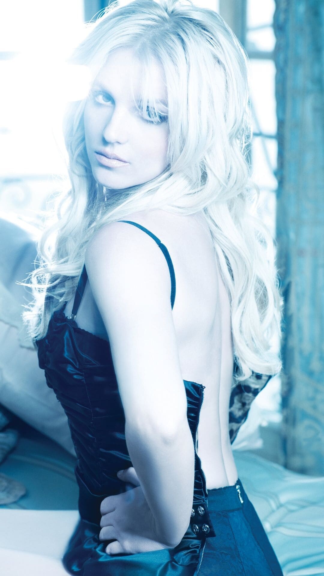 Britney Spears wallpapers, Celebrity, 1080x1920 Full HD Phone