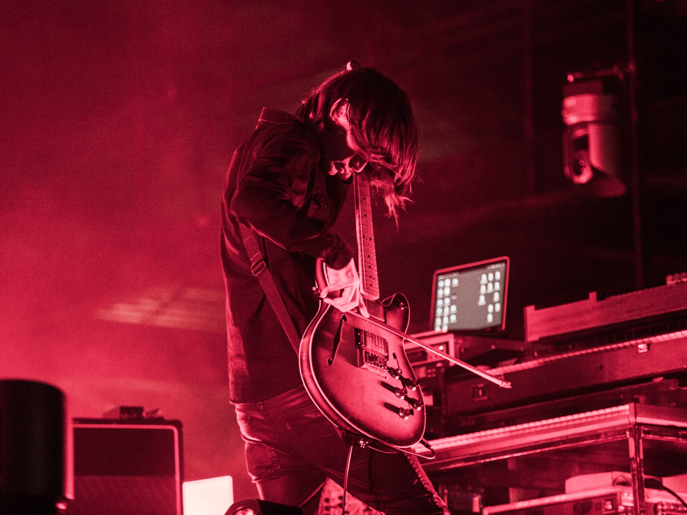 Jonny Greenwood, Radiohead Hacked, Wired, 2380x1790 HD Desktop