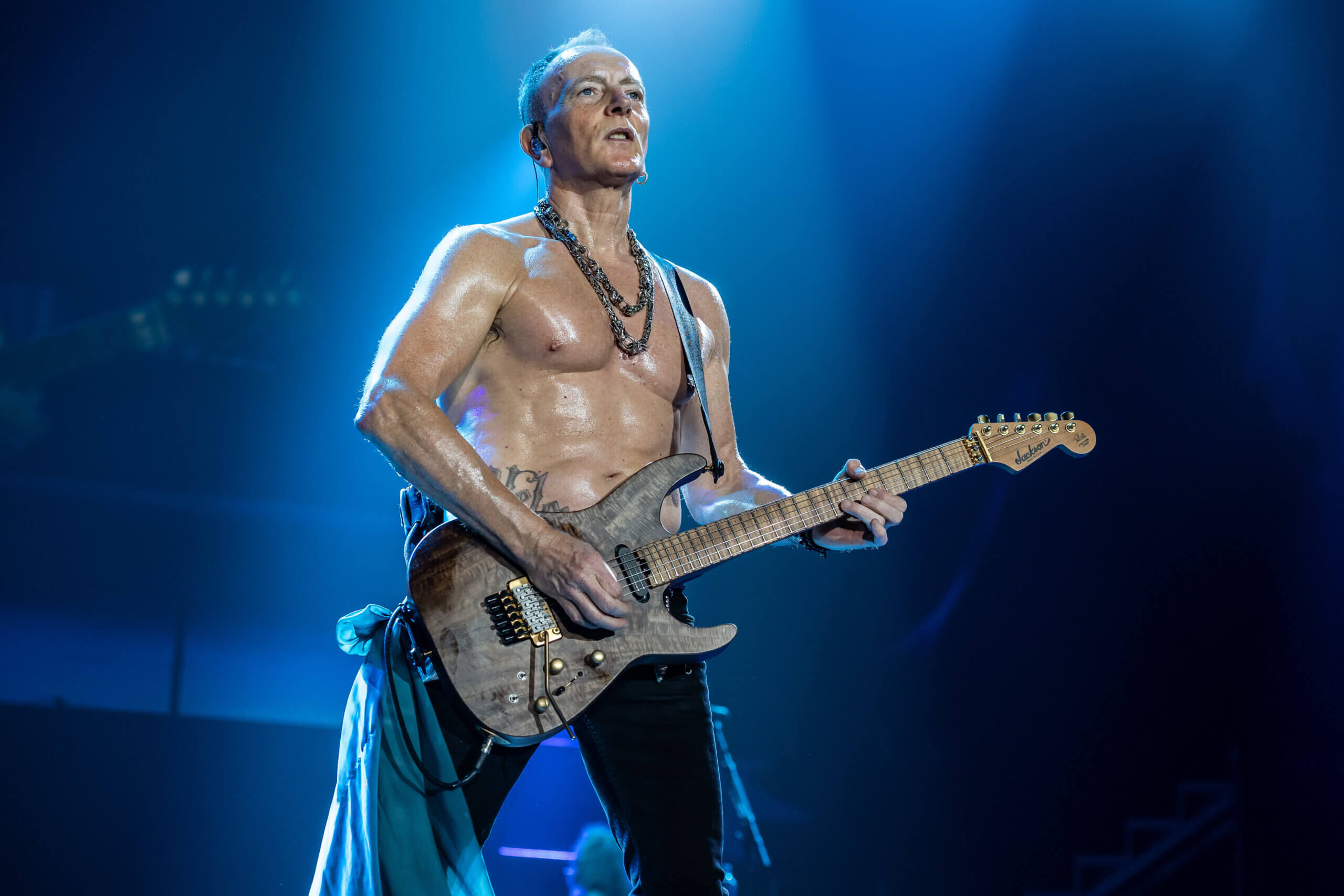 Phil Collen, Def Leppard guitarist, Blackstar equipment, 2560x1710 HD Desktop