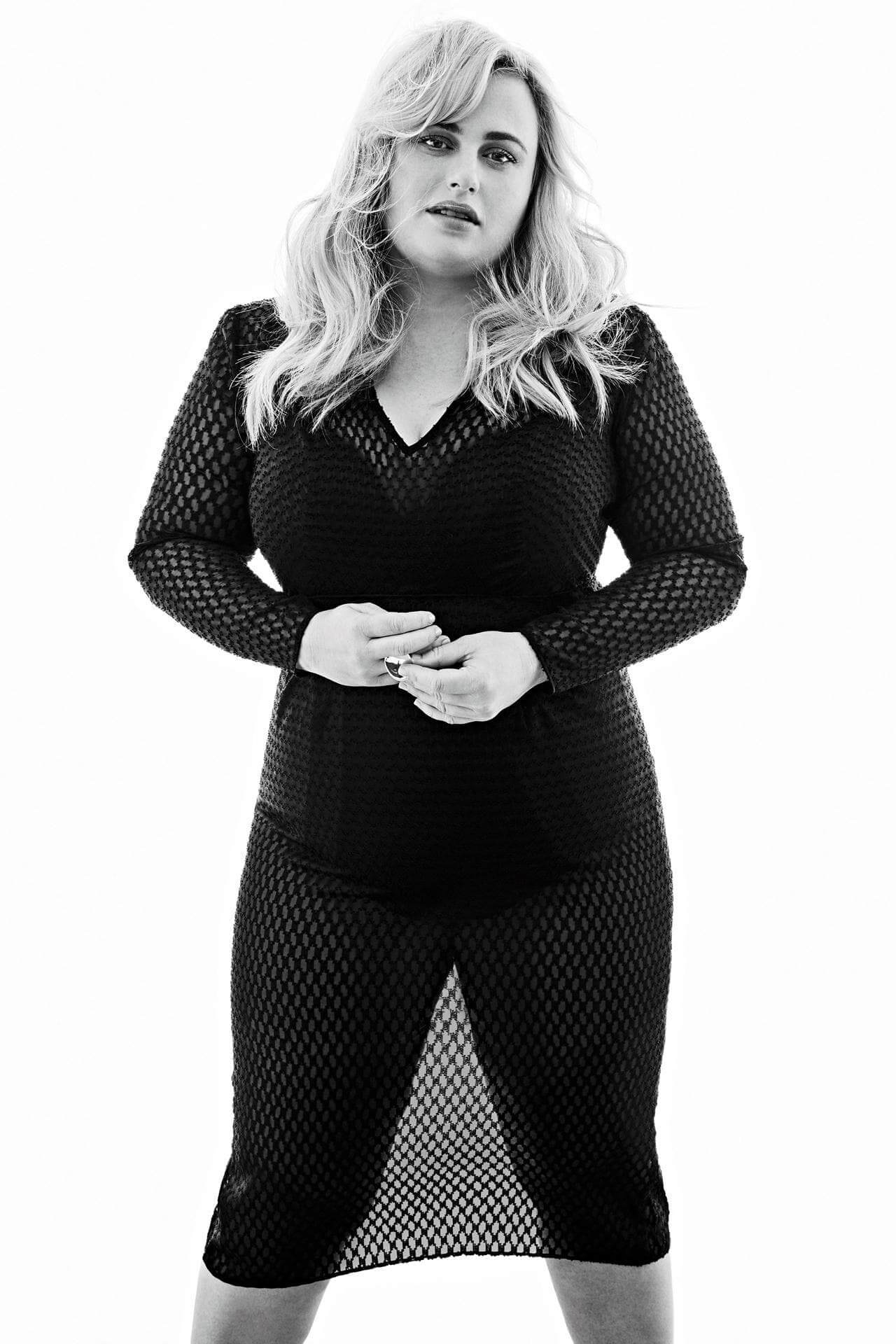 Rebel Wilson, Hot pictures, Beauty, The Viraler, 1280x1920 HD Phone