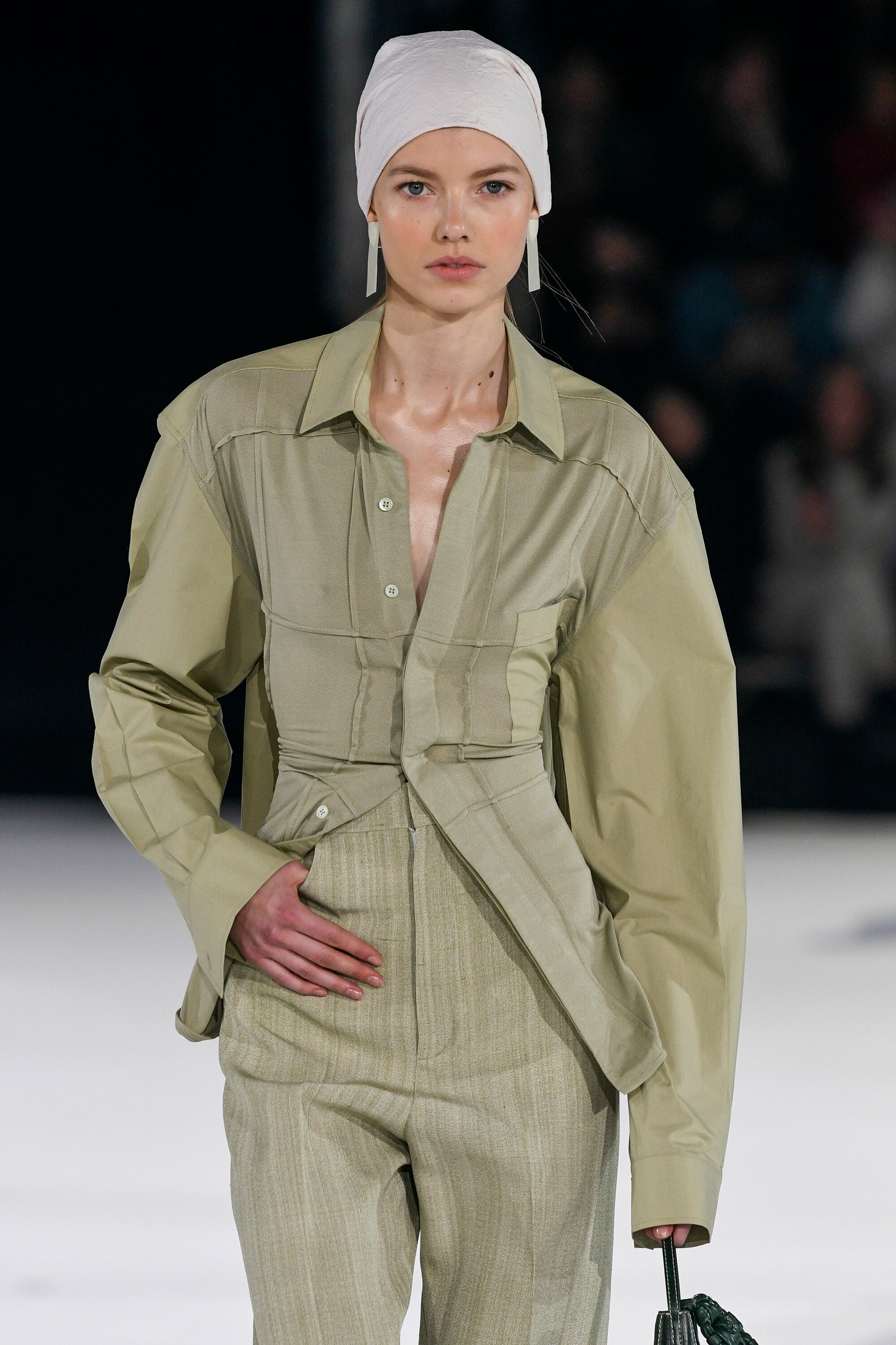 Jacquemus fashion, Fall/Winter 2020, Viral runway show, Fashionable sensation, 2000x3000 HD Phone