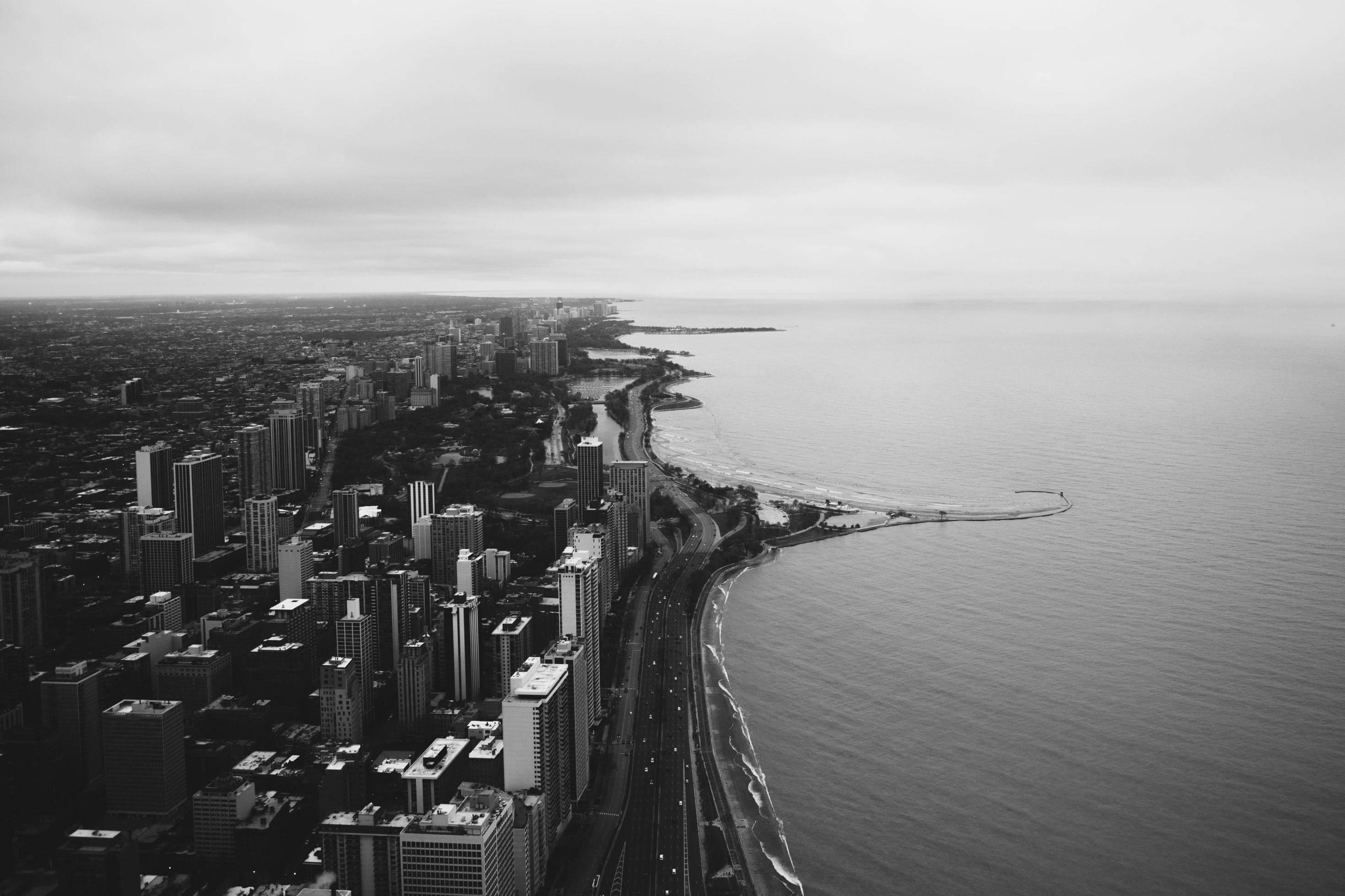 Chicago skyline, Lake Michigan, Stock photo, Vector art, 2940x1960 HD Desktop