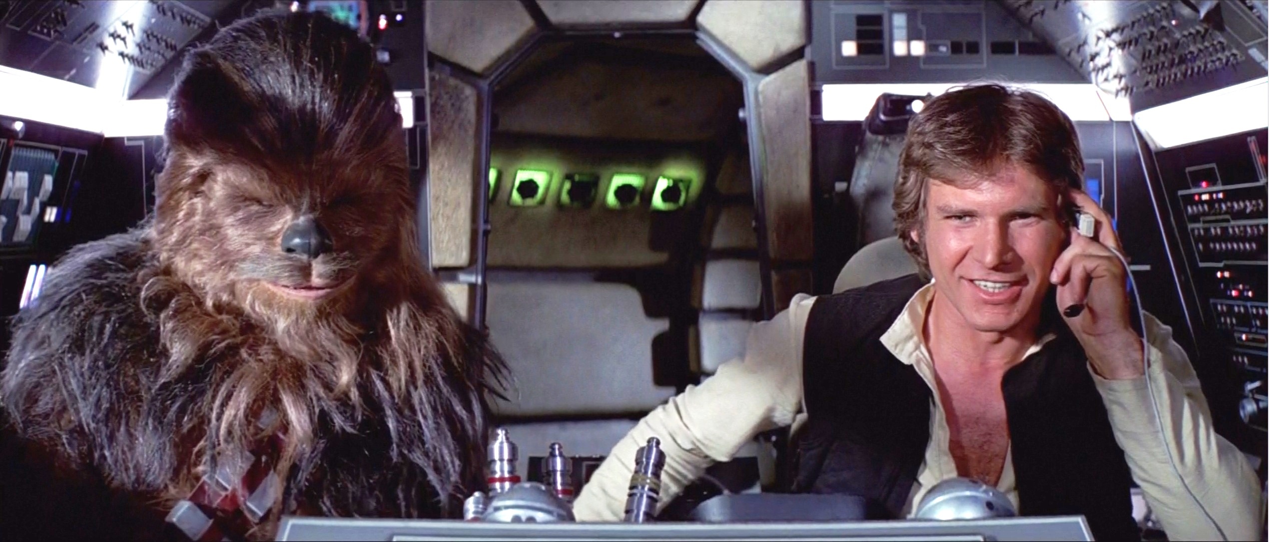 Star Wars: Episode IV - A New Hope, Chewbacca Wallpaper, 2540x1090 Dual Screen Desktop