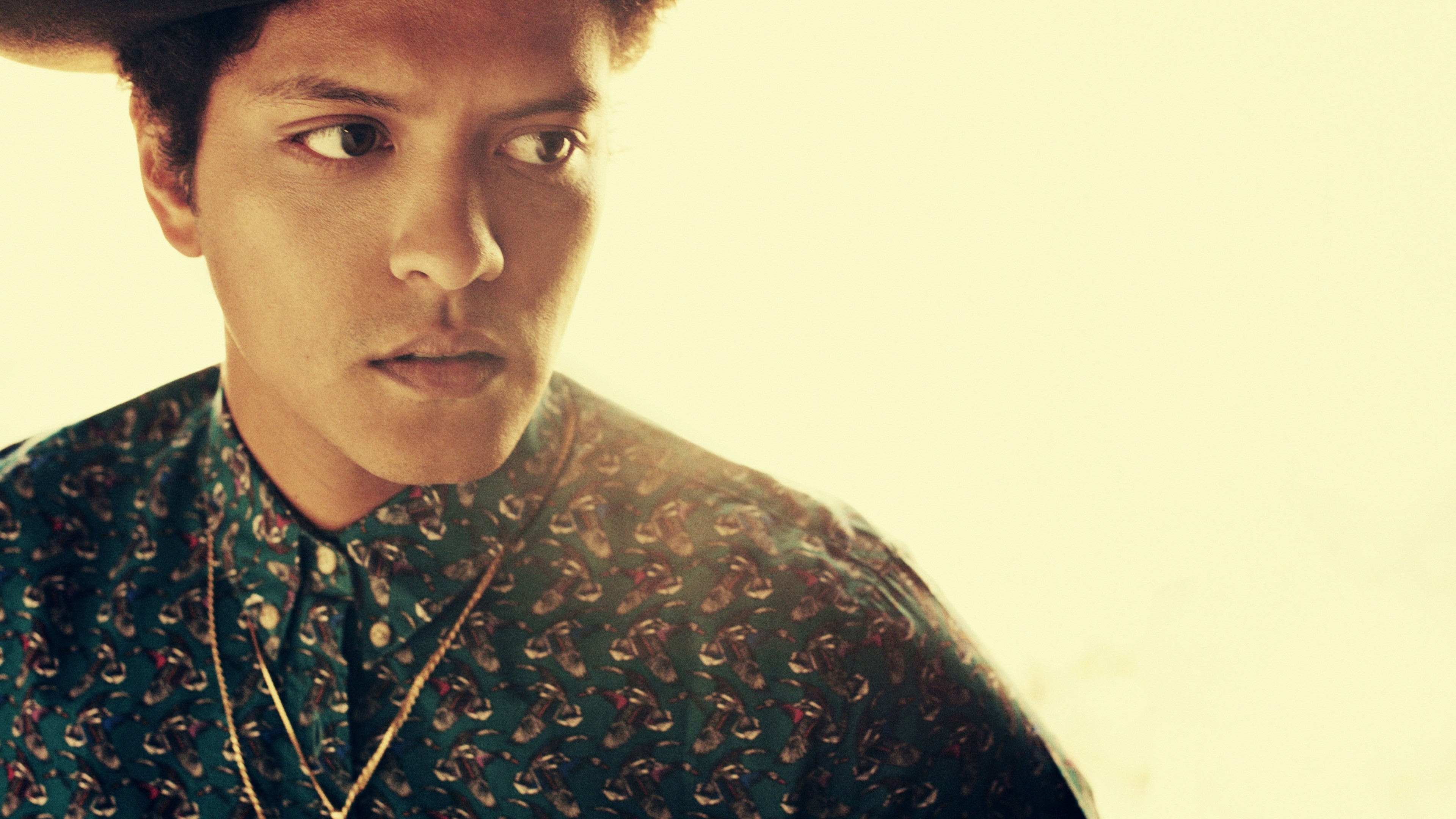 Bruno Mars photo, Celebrity wallpaper, 4K resolution, HD picture, 3840x2160 4K Desktop