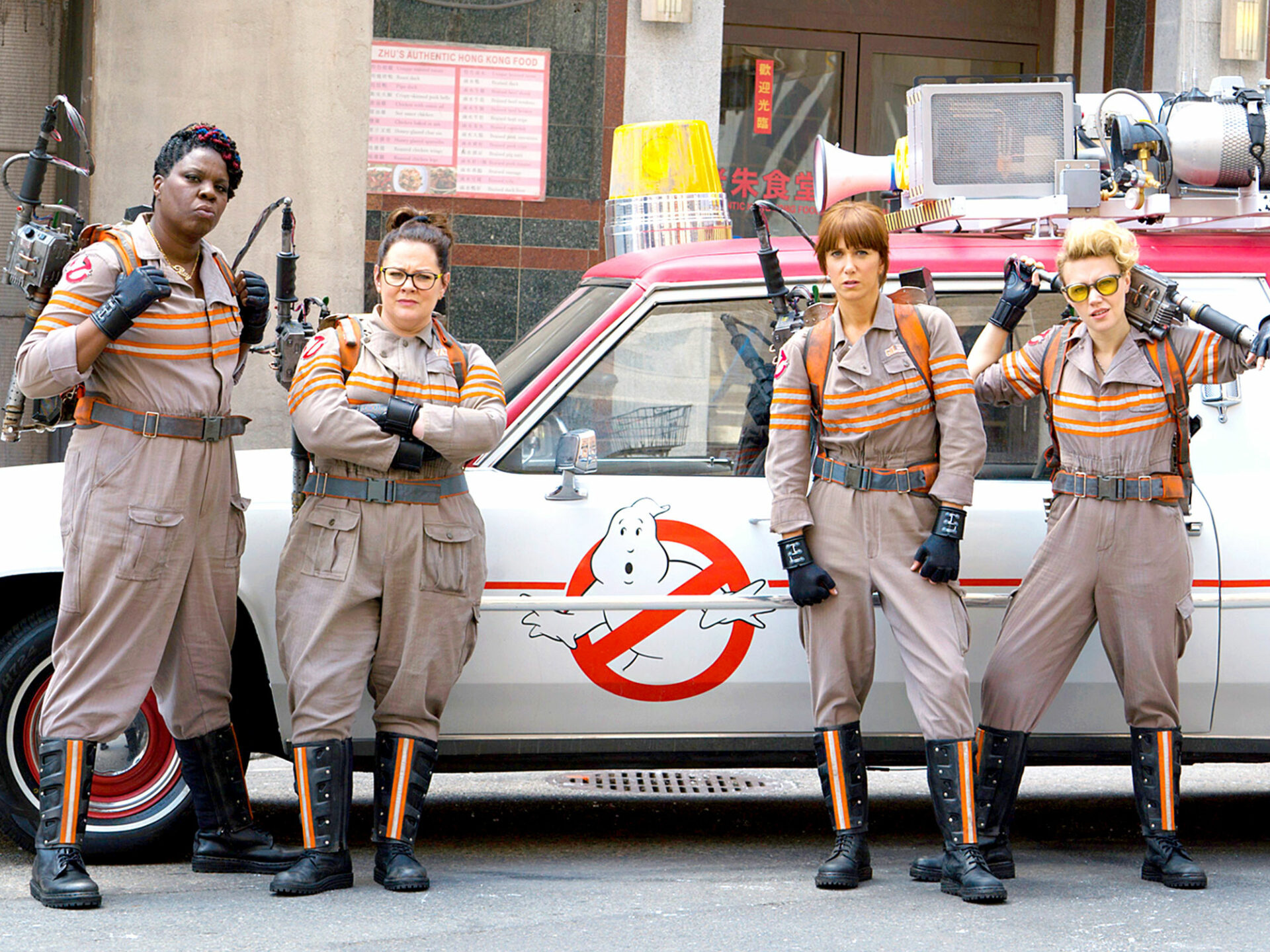 Paul Feig slams Sony, Omitting 2016 Ghostbusters, New box set, Franchise controversy, 1920x1440 HD Desktop