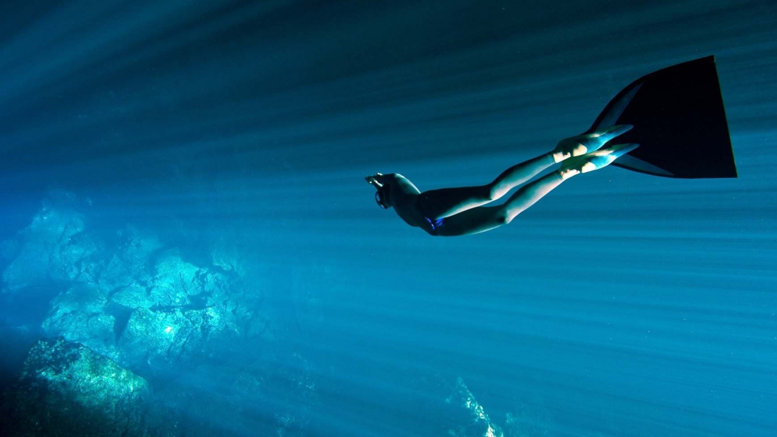 Freediving, Sports,Breath-taking Wallpapers,Underwater Wonder, 2560x1440 HD Desktop