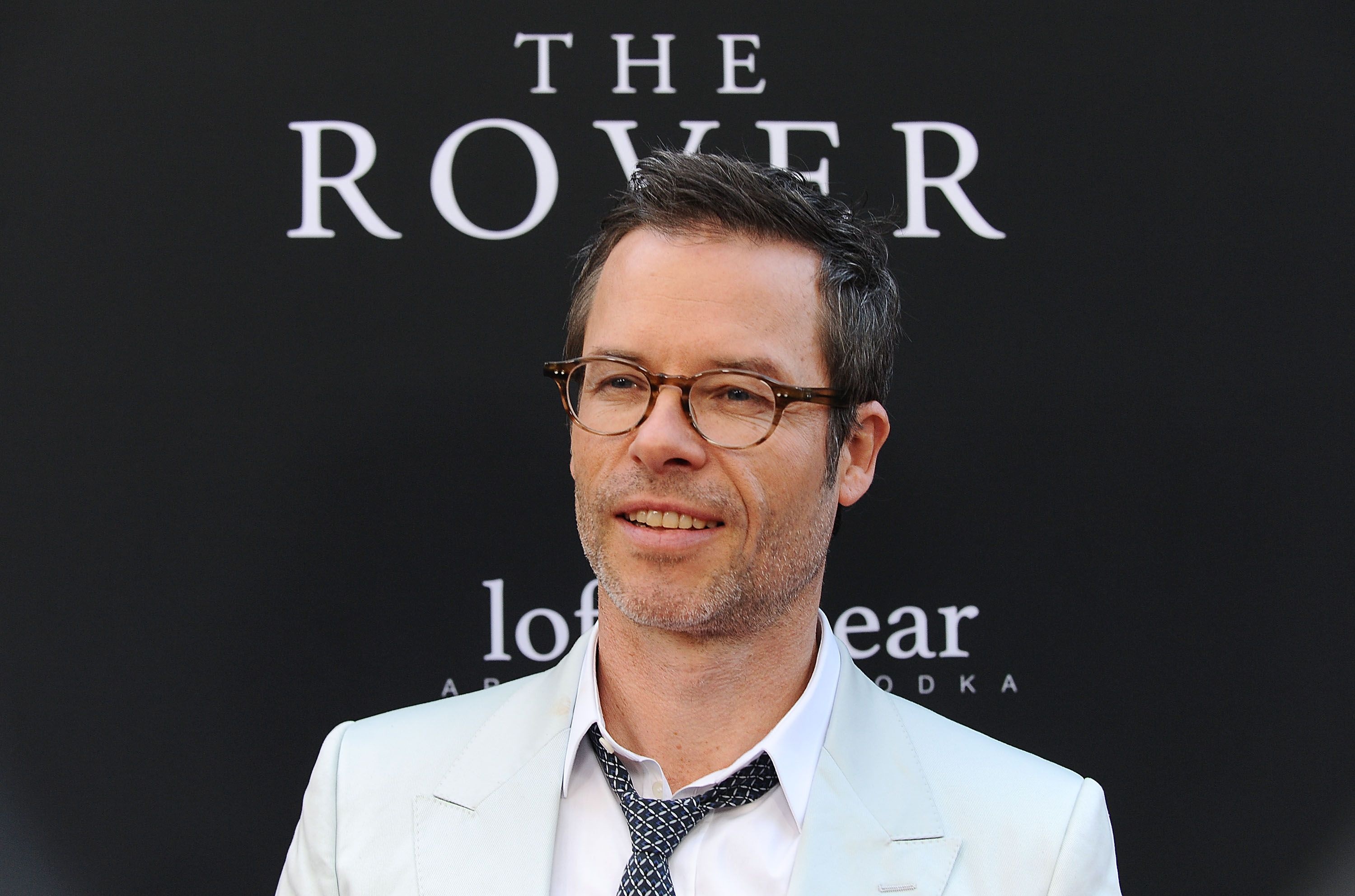 Guy Pearce, Spy among friends, The Crown, Casting update, 3000x1990 HD Desktop