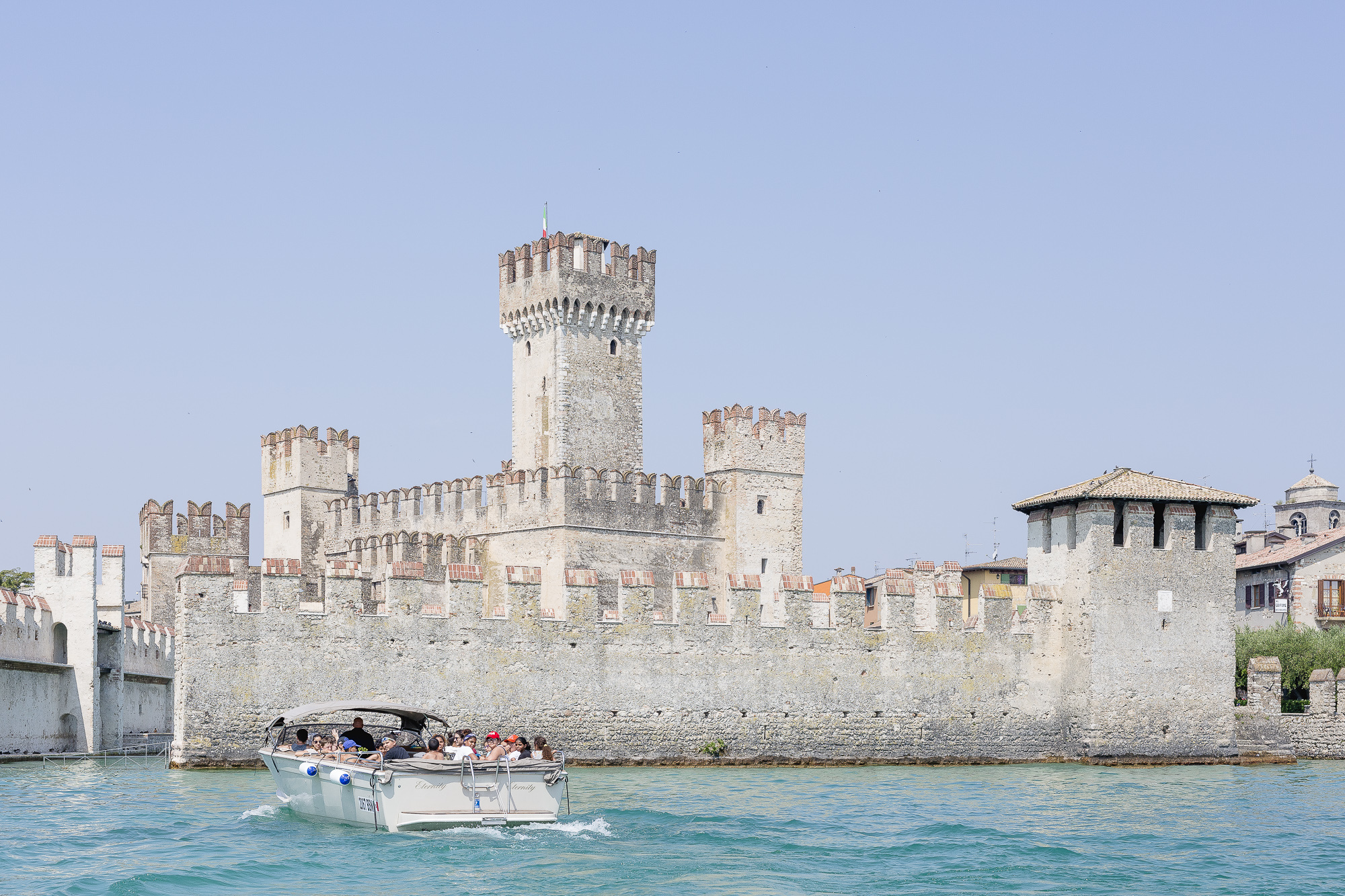 Lake Garda, Beautiful vacation, Pomponetti getaway, Unforgettable experience, 2000x1340 HD Desktop