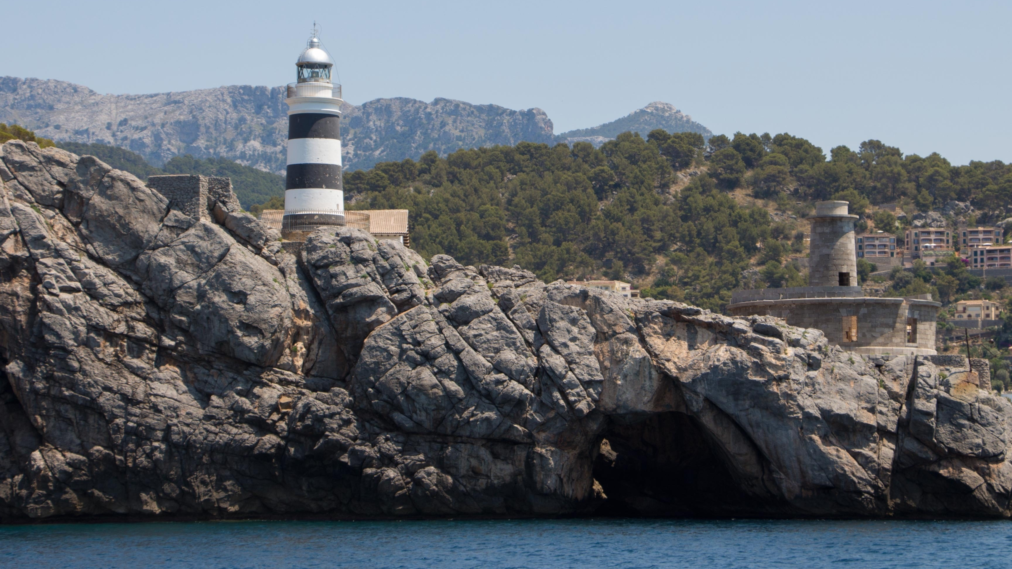 Port de Soller, Lighthouses Wallpaper, 3840x2160 4K Desktop