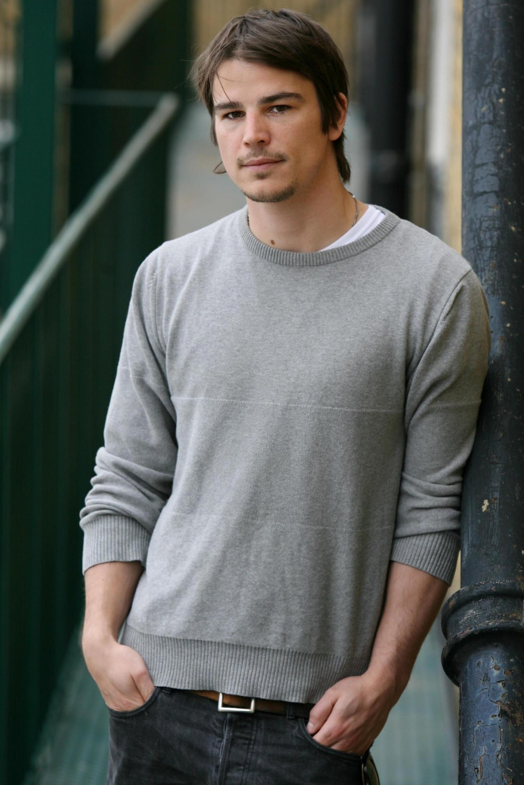 Josh Hartnett, Photo, Actor, Fanpop, 1710x2560 HD Phone