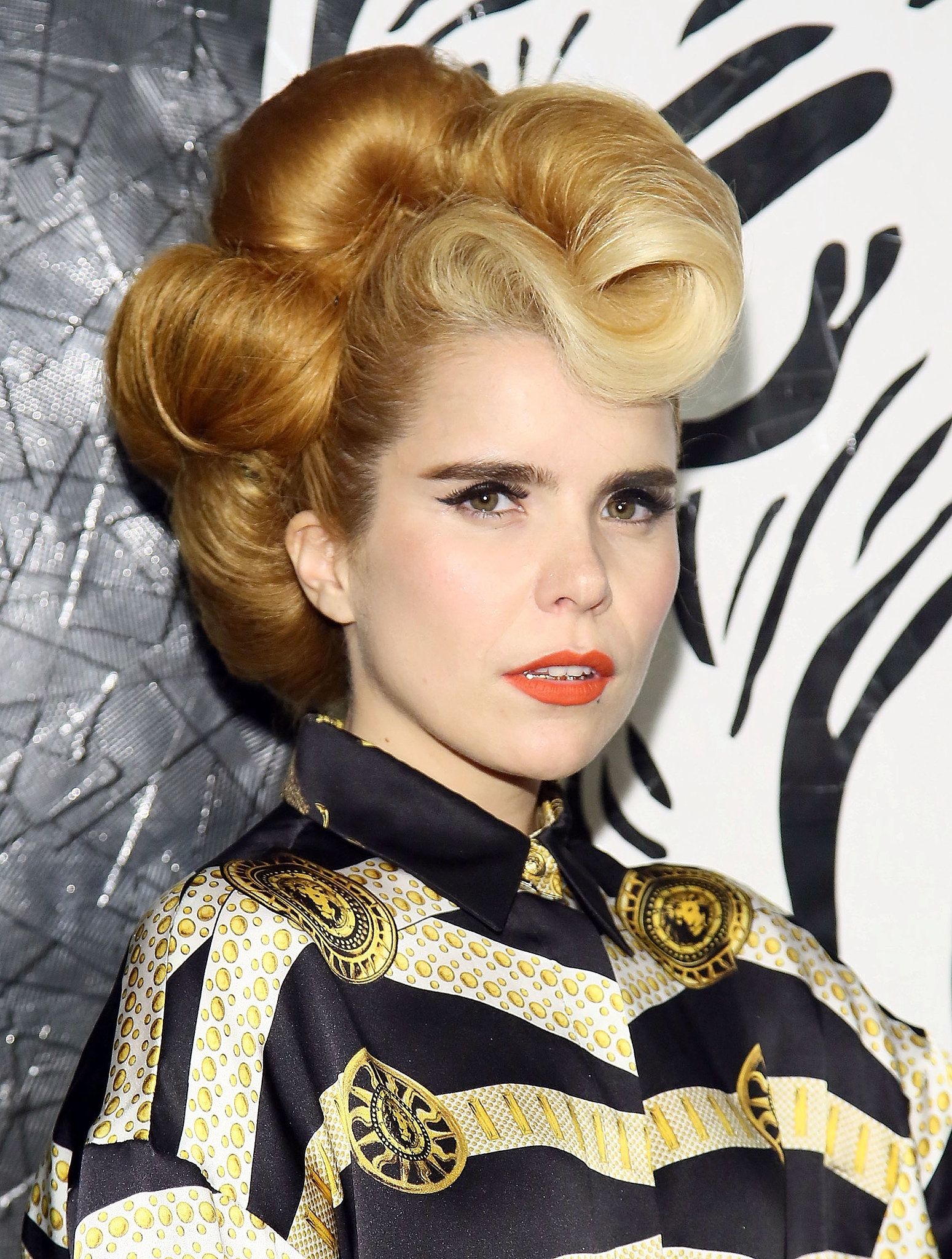 Versus Versace Launch, Paloma Faith Wallpaper, 1550x2050 HD Phone