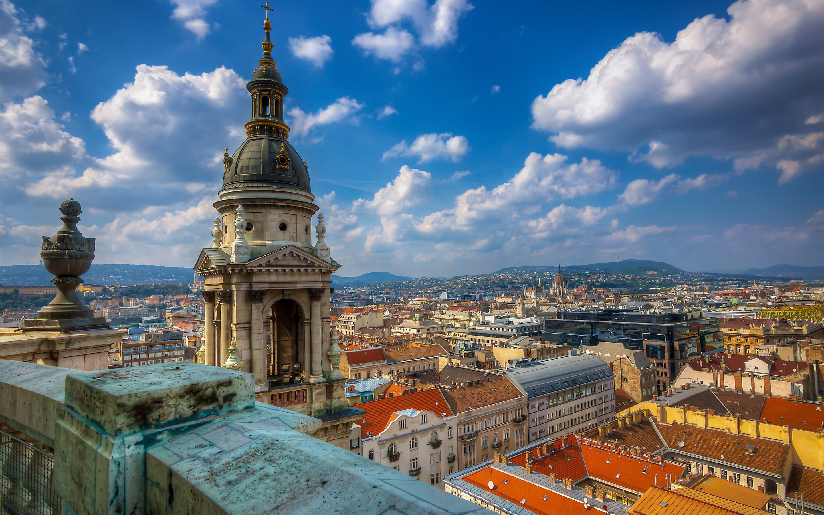 St. Stephen's Basilica, Budapest Hungary, Cityscape beauty, Summer travels, 2880x1800 HD Desktop