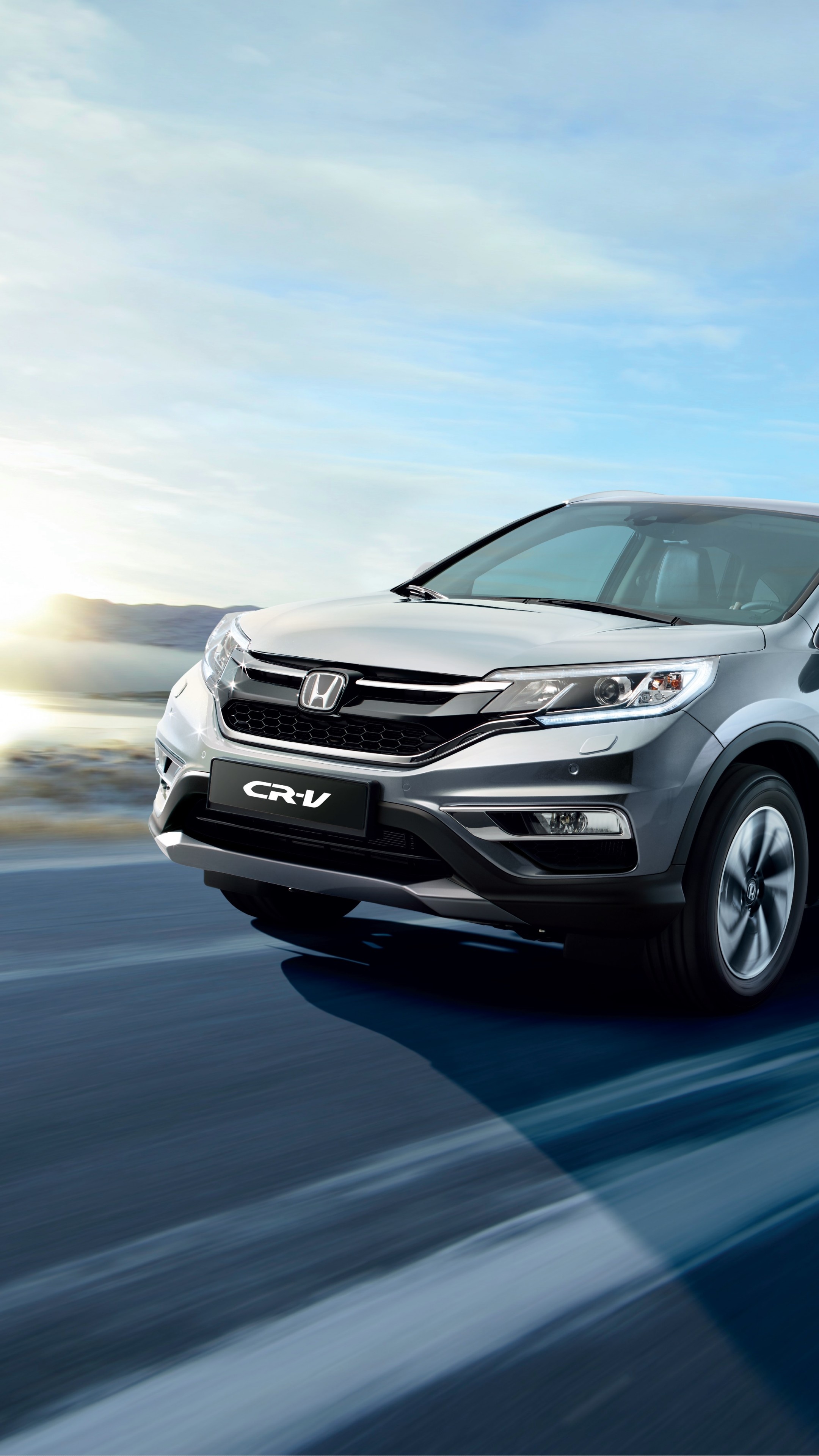 Honda CR-V, 2018 model, Cutting-edge features, Striking exterior, 2160x3840 4K Phone