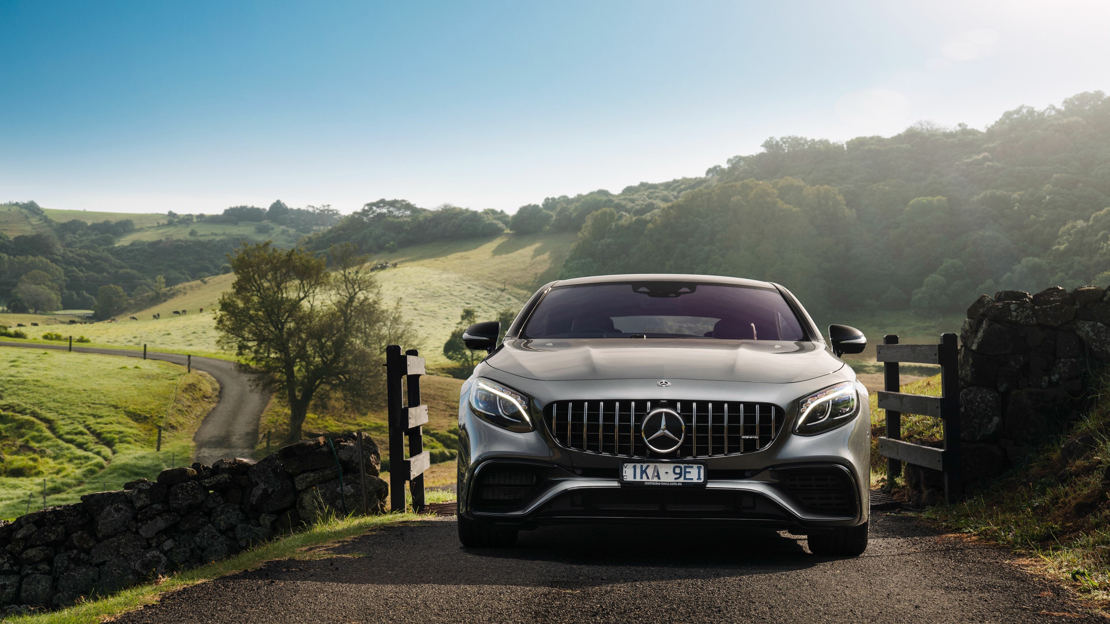 Mercedes-Benz wallpaper 4K, Breathtaking imagery, Unrivaled elegance, 3840x2160 4K Desktop