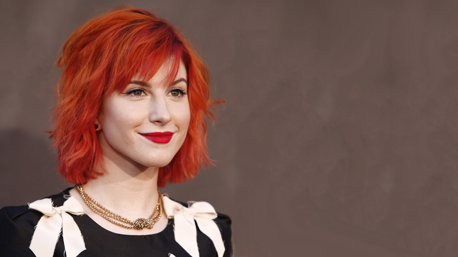 People’s Choice Awards 2010, Hayley Williams Wallpaper, 1920x1080 Full HD Desktop