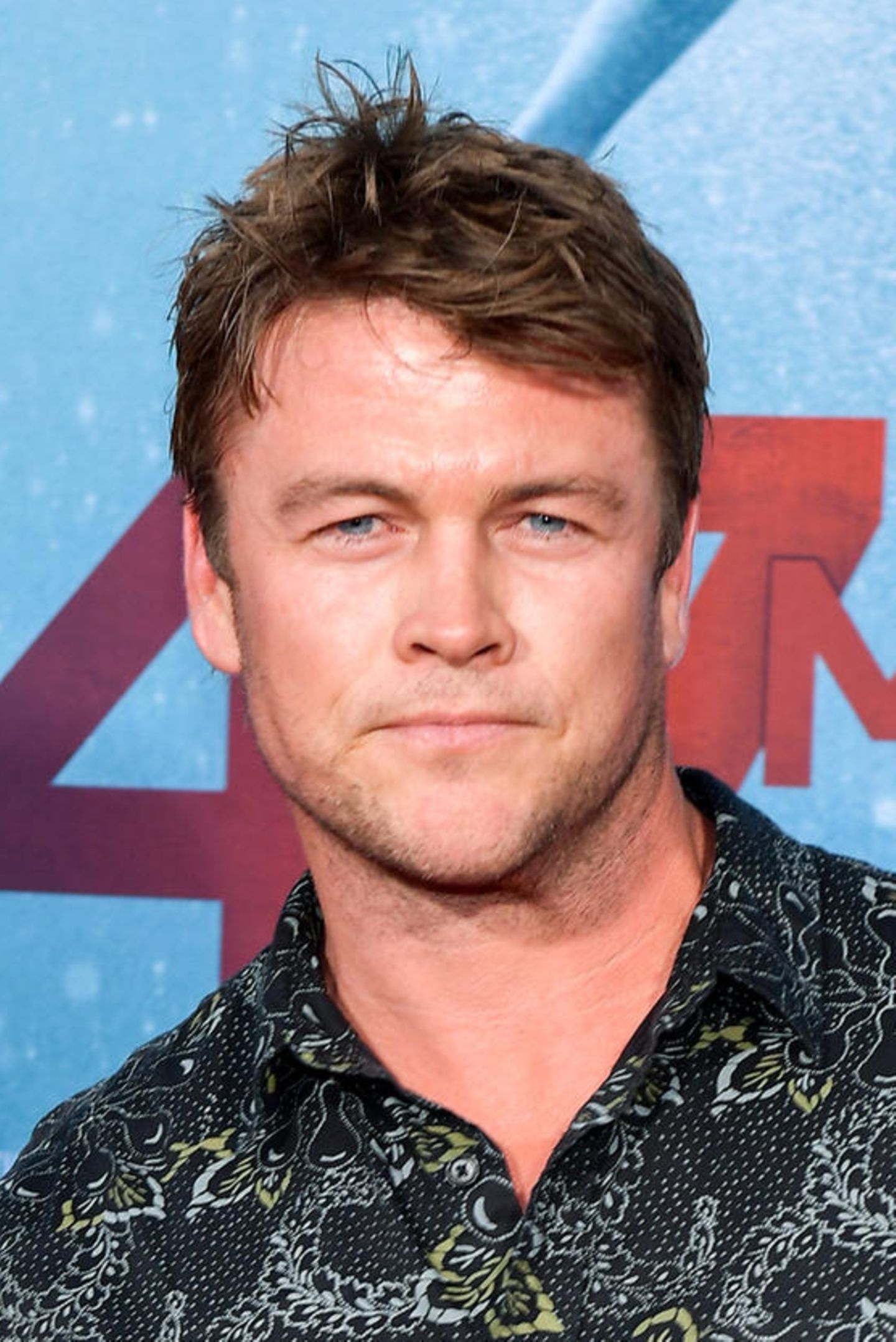 Luke Hemsworth, starportrt news, bilder, 1440x2160 HD Phone